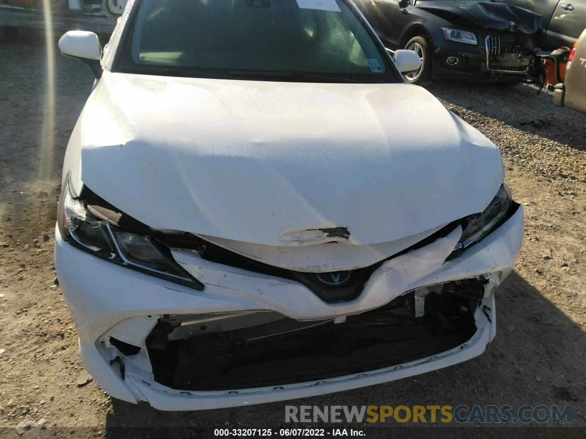 6 Photograph of a damaged car 4T1B11HK5KU199264 TOYOTA CAMRY 2019