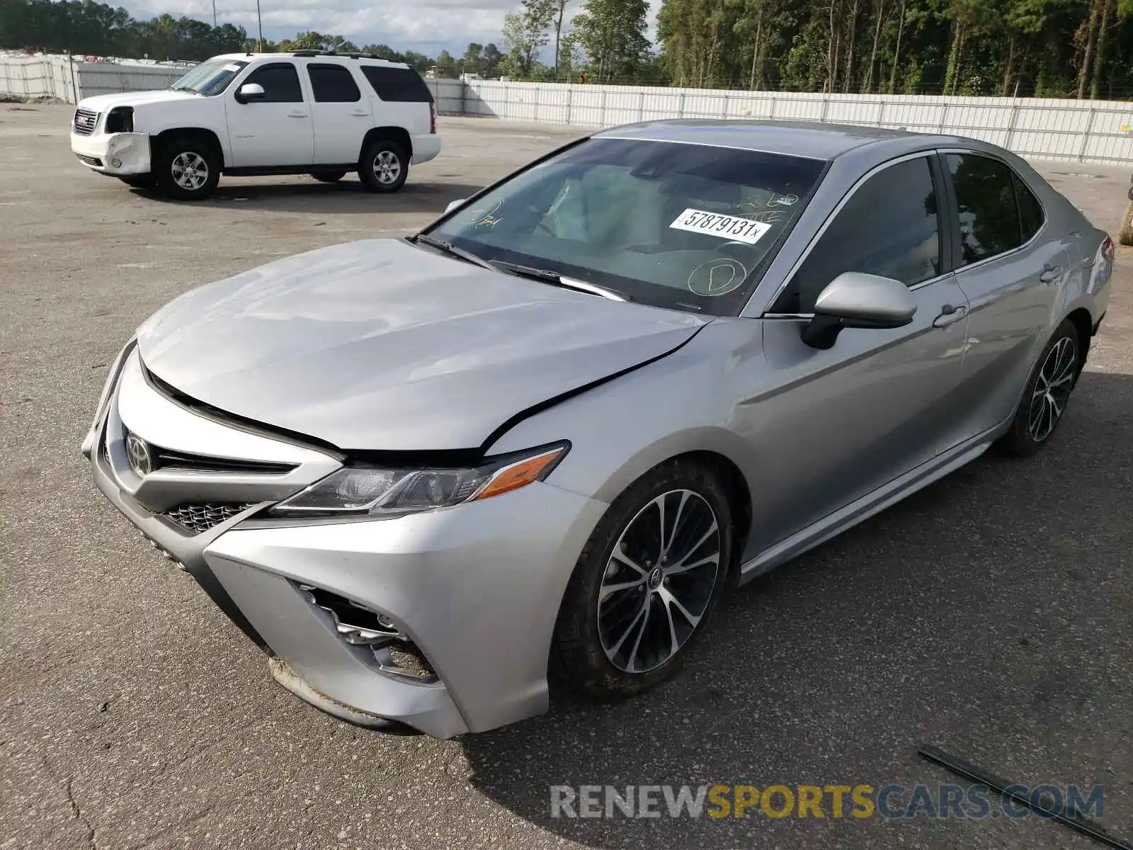 2 Photograph of a damaged car 4T1B11HK5KU199457 TOYOTA CAMRY 2019