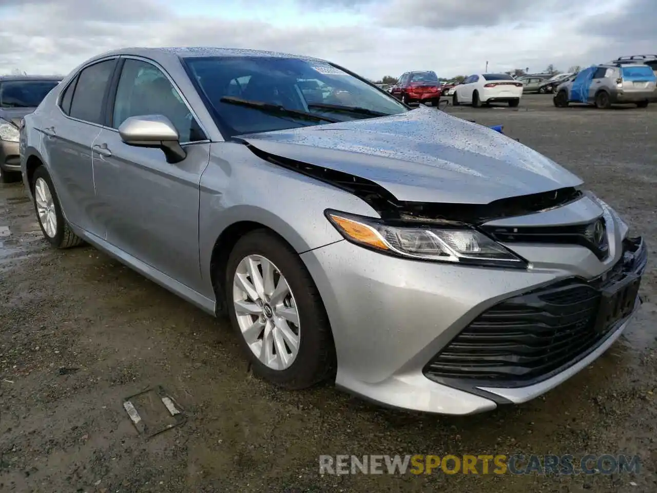 1 Photograph of a damaged car 4T1B11HK5KU199698 TOYOTA CAMRY 2019