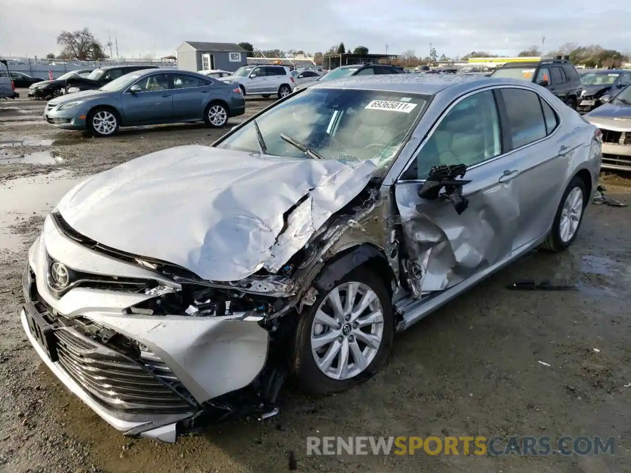 2 Photograph of a damaged car 4T1B11HK5KU199698 TOYOTA CAMRY 2019