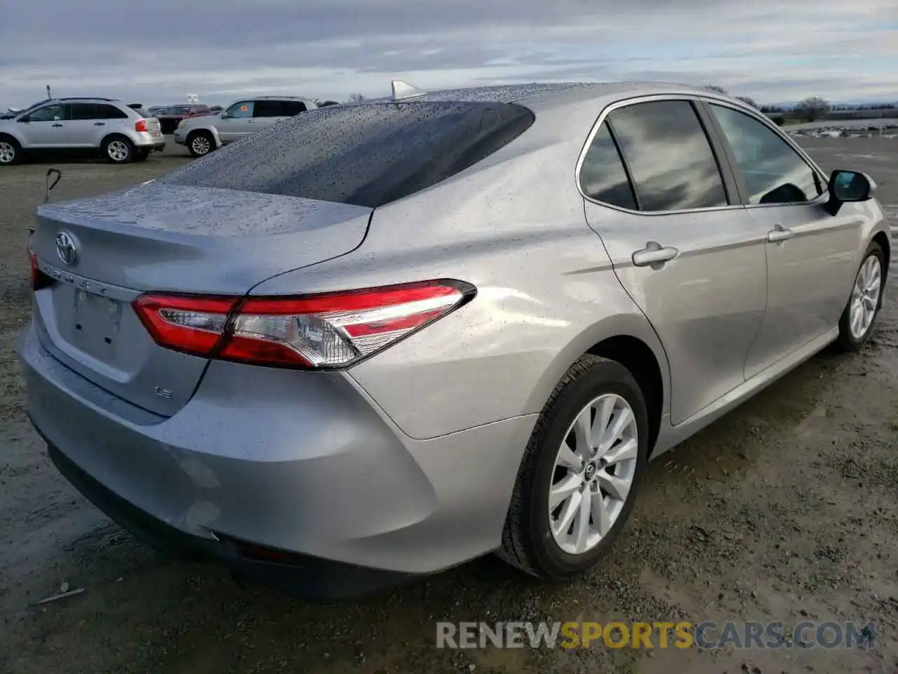 4 Photograph of a damaged car 4T1B11HK5KU199698 TOYOTA CAMRY 2019