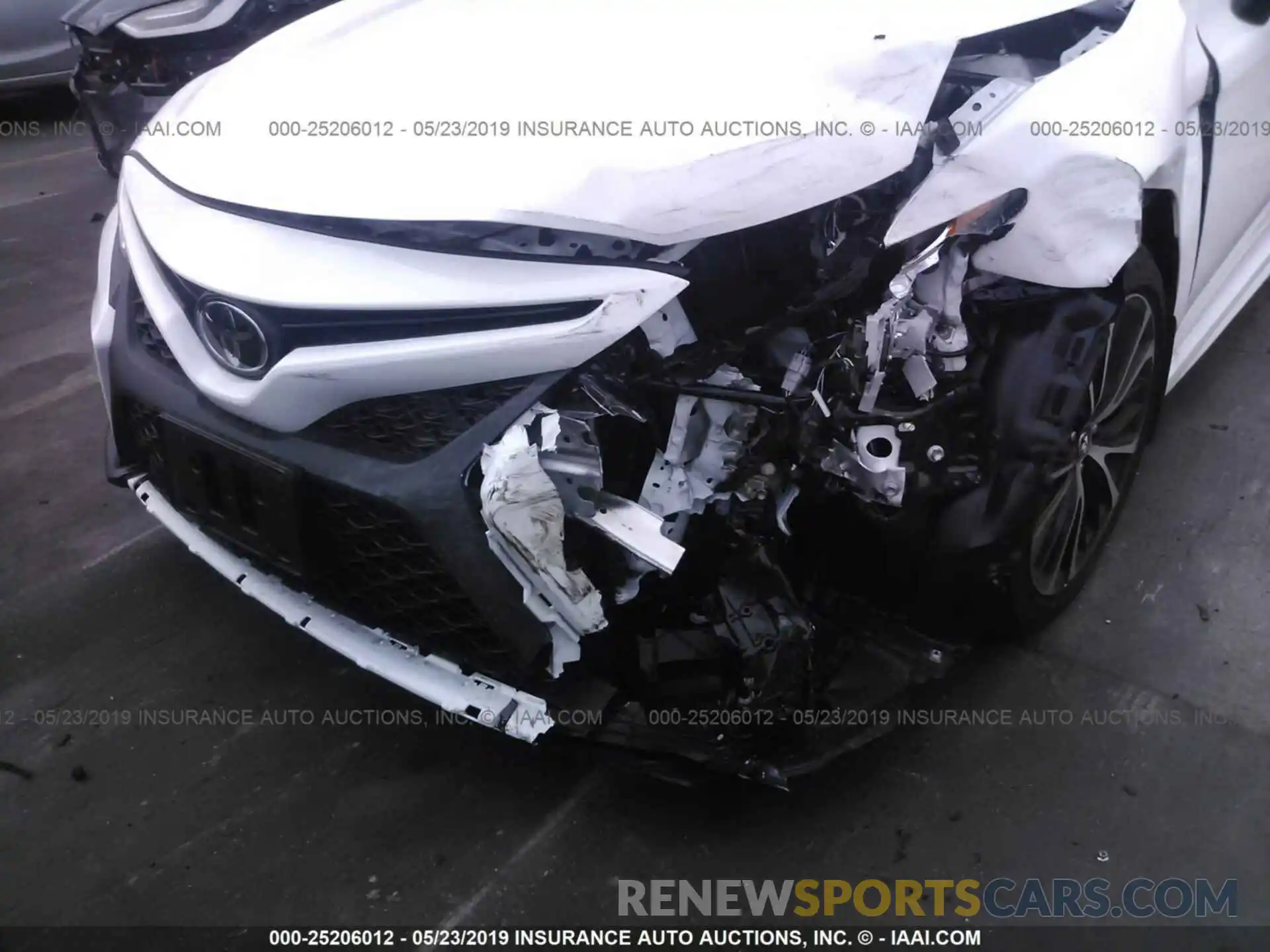 6 Фотография поврежденного автомобиля 4T1B11HK5KU201322 TOYOTA CAMRY 2019