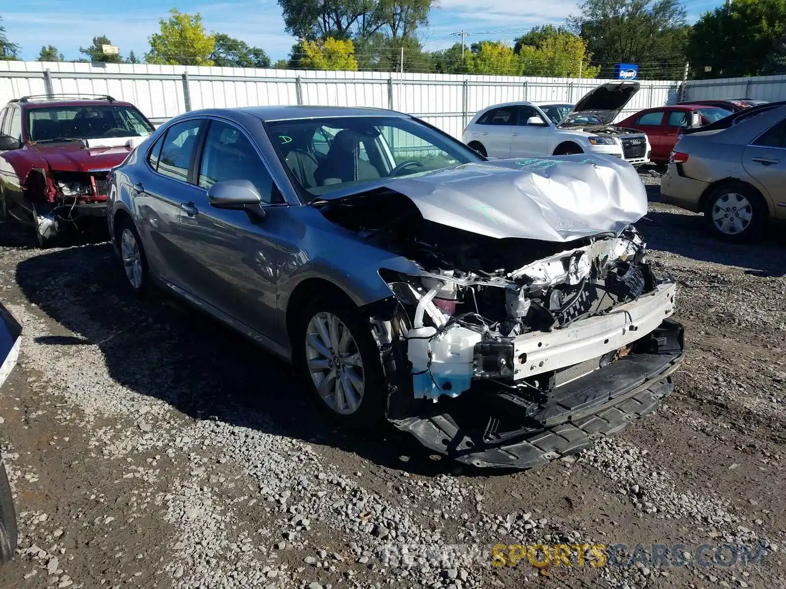 1 Photograph of a damaged car 4T1B11HK5KU201417 TOYOTA CAMRY 2019