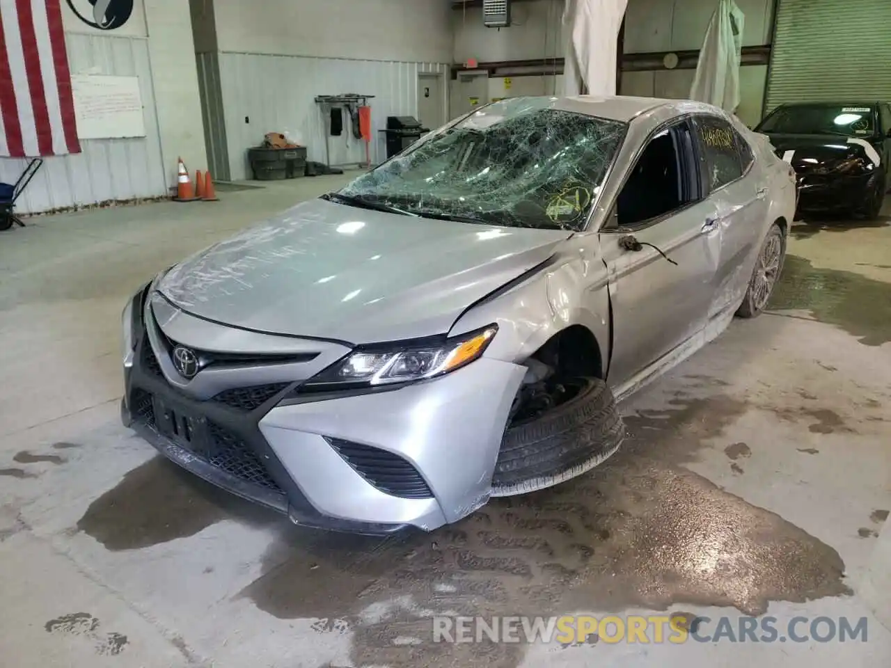 2 Photograph of a damaged car 4T1B11HK5KU202180 TOYOTA CAMRY 2019