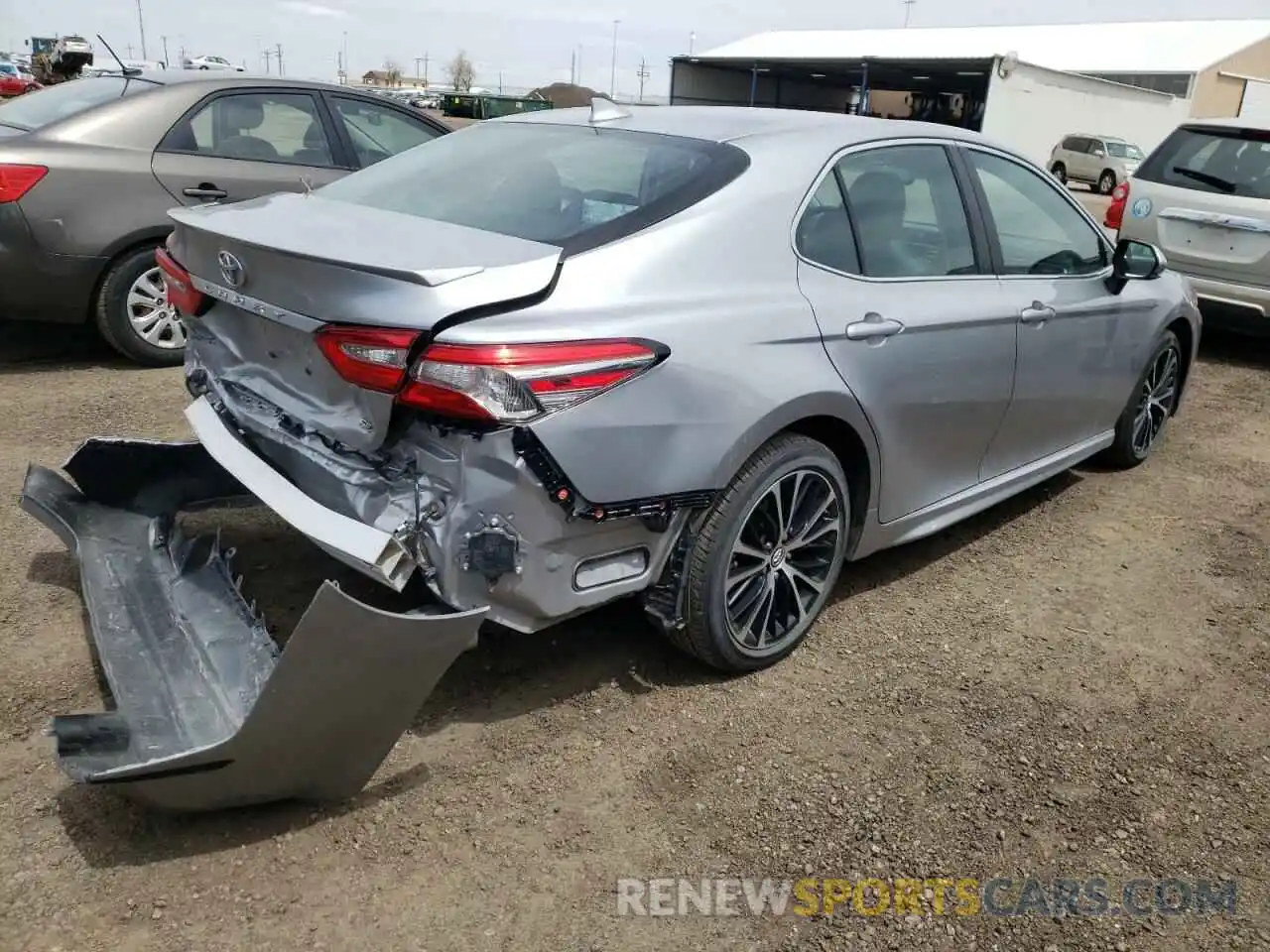 4 Фотография поврежденного автомобиля 4T1B11HK5KU202616 TOYOTA CAMRY 2019