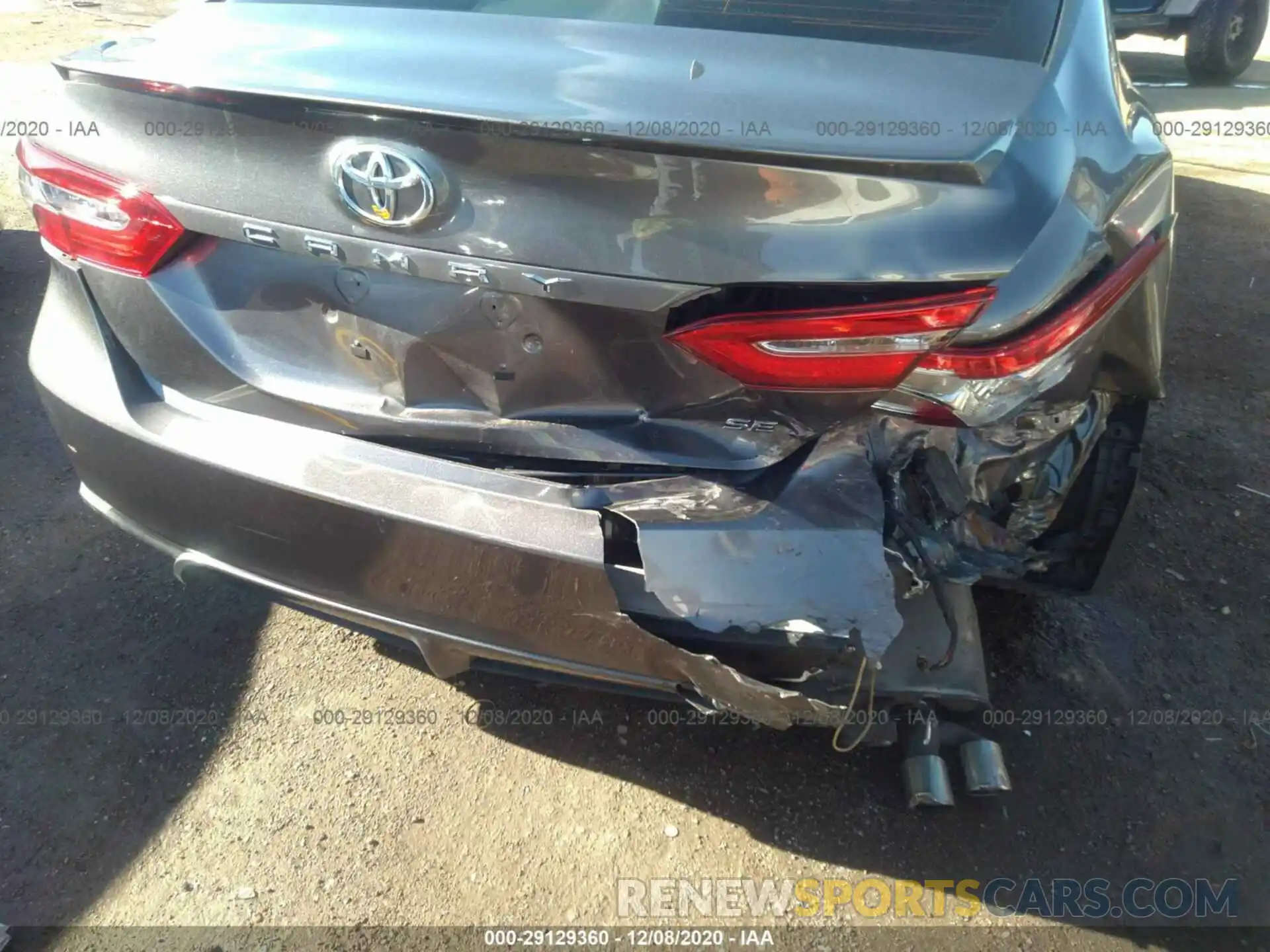 6 Photograph of a damaged car 4T1B11HK5KU203703 TOYOTA CAMRY 2019