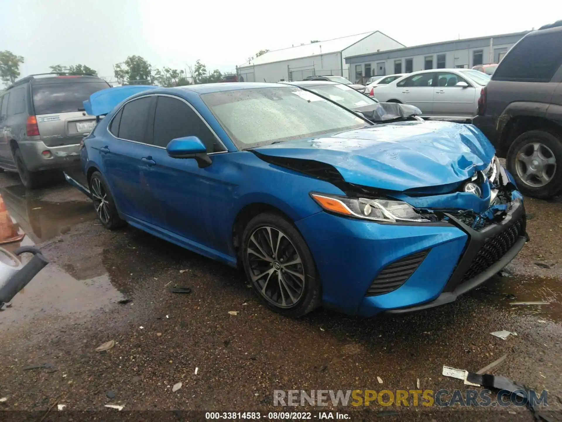 1 Photograph of a damaged car 4T1B11HK5KU204074 TOYOTA CAMRY 2019