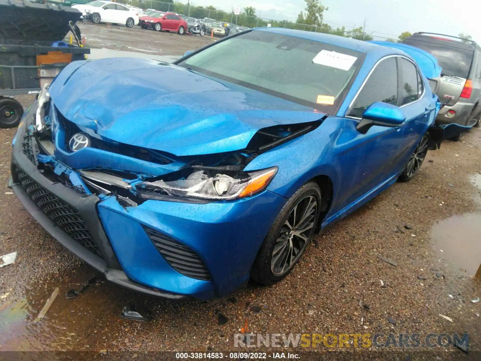 2 Photograph of a damaged car 4T1B11HK5KU204074 TOYOTA CAMRY 2019