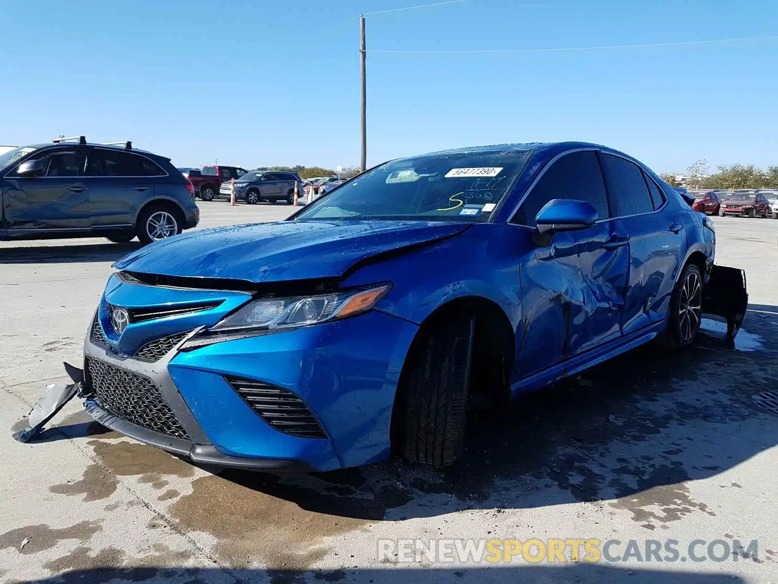 2 Photograph of a damaged car 4T1B11HK5KU206245 TOYOTA CAMRY 2019