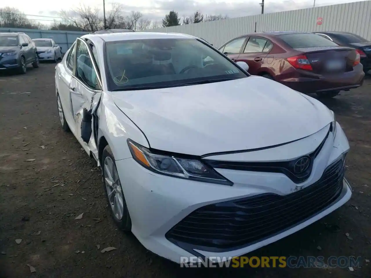 1 Photograph of a damaged car 4T1B11HK5KU207637 TOYOTA CAMRY 2019