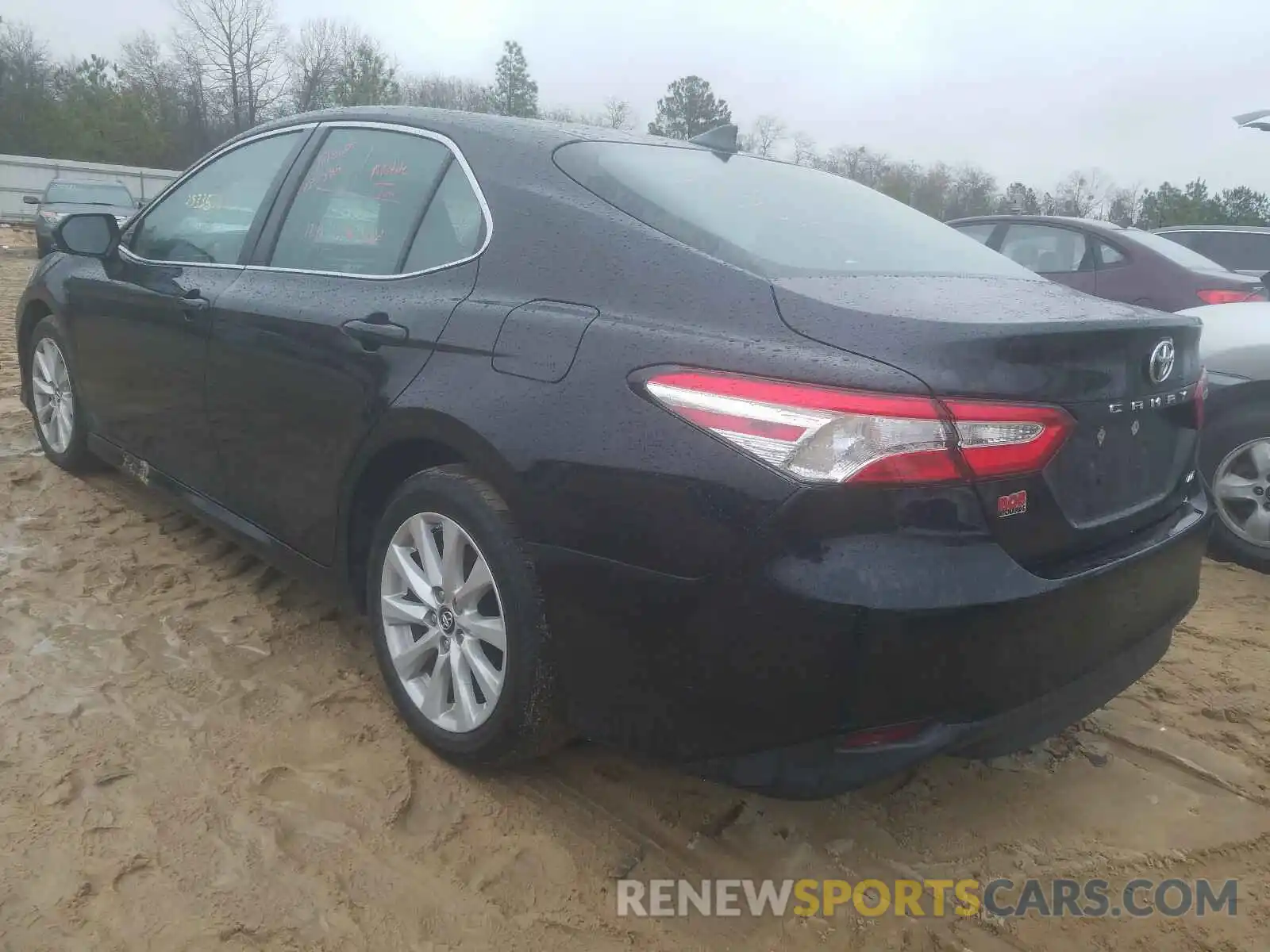 3 Photograph of a damaged car 4T1B11HK5KU207721 TOYOTA CAMRY 2019