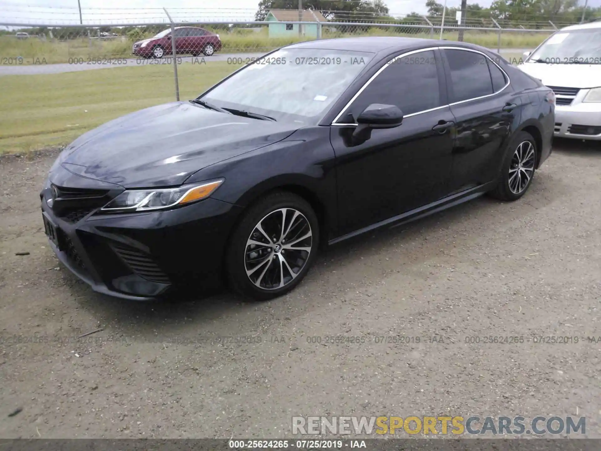 2 Photograph of a damaged car 4T1B11HK5KU208593 TOYOTA CAMRY 2019