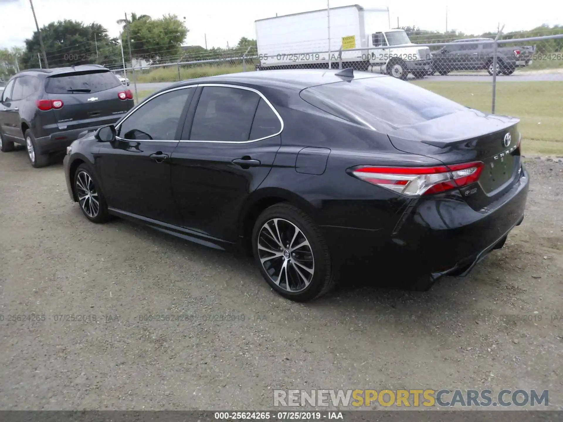 3 Photograph of a damaged car 4T1B11HK5KU208593 TOYOTA CAMRY 2019