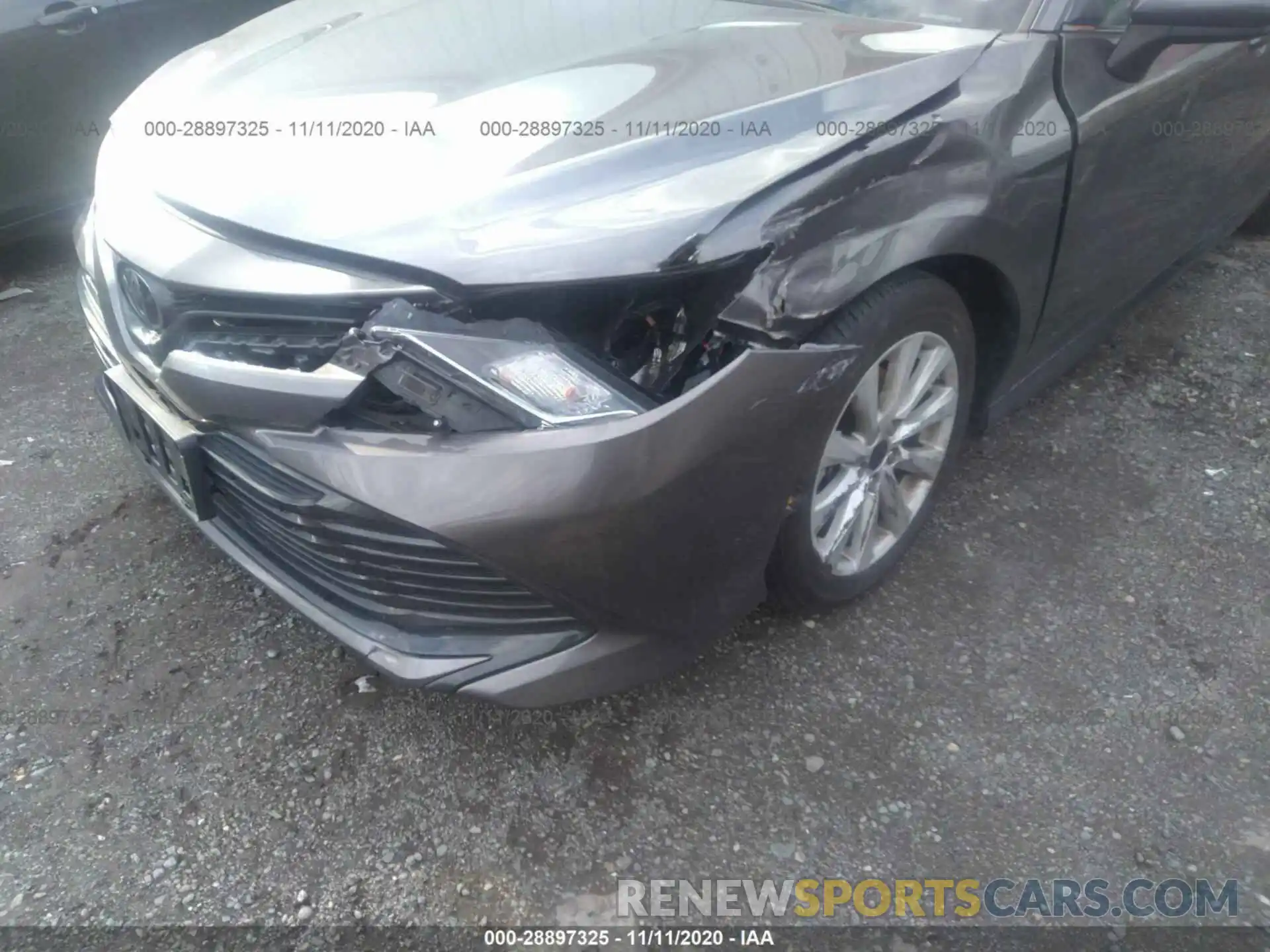 6 Photograph of a damaged car 4T1B11HK5KU209162 TOYOTA CAMRY 2019