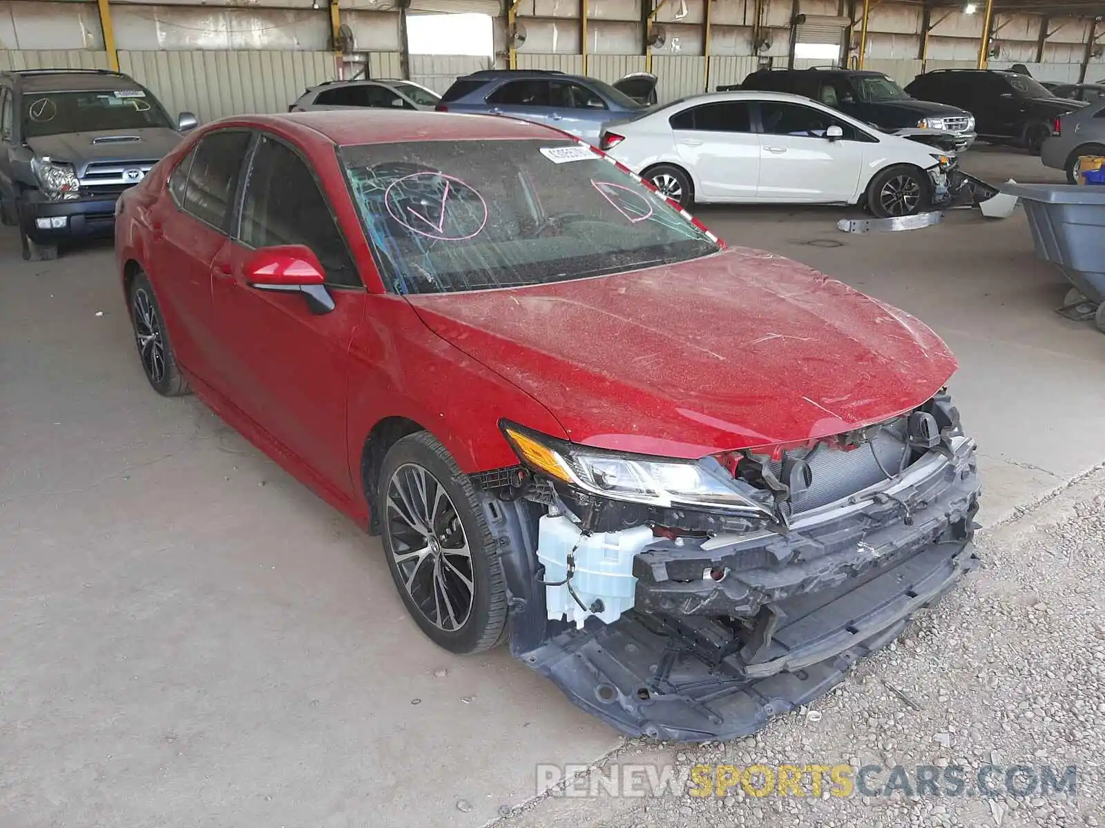 1 Photograph of a damaged car 4T1B11HK5KU210490 TOYOTA CAMRY 2019