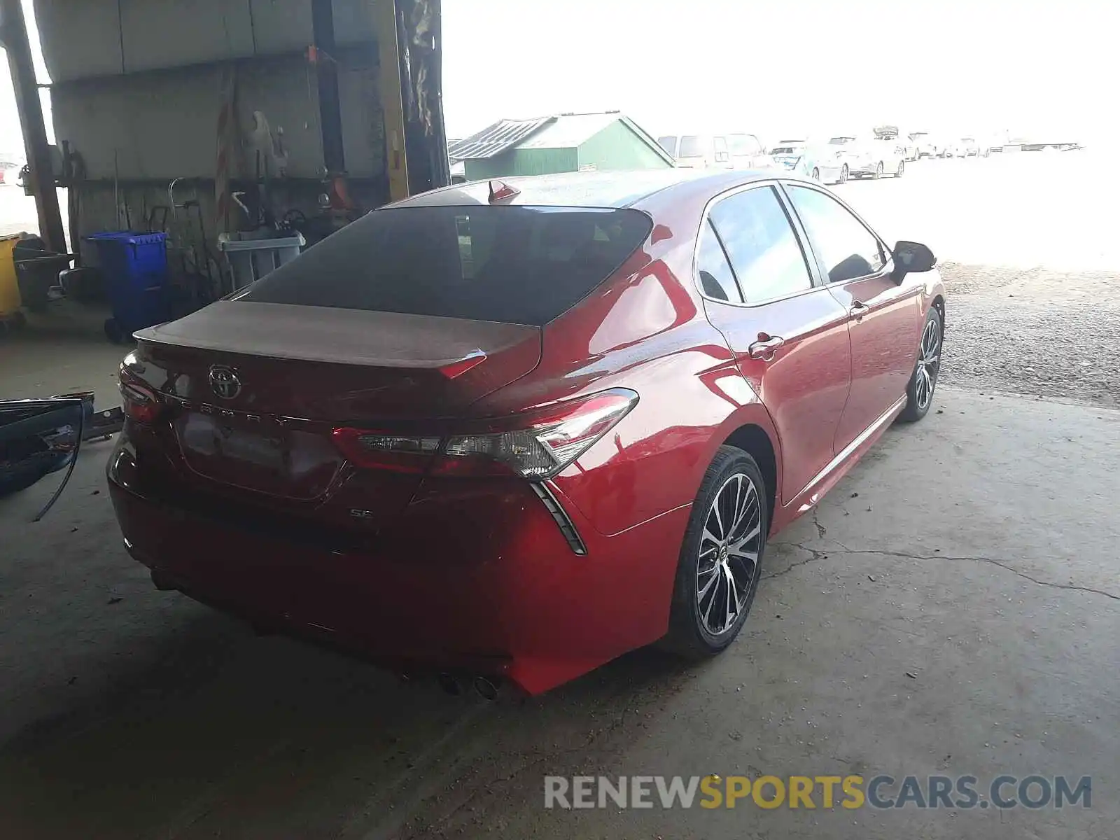 4 Фотография поврежденного автомобиля 4T1B11HK5KU210490 TOYOTA CAMRY 2019