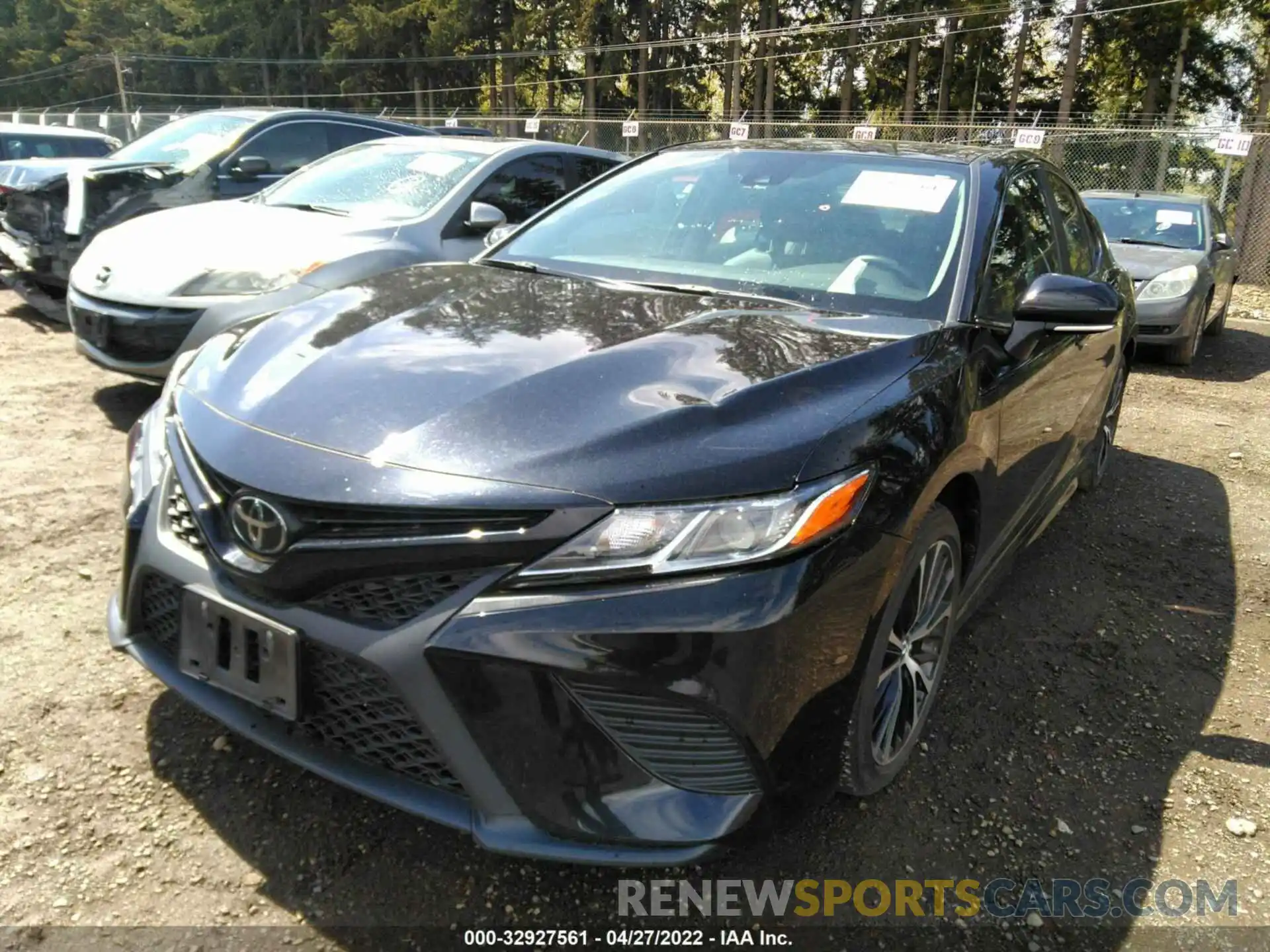 2 Photograph of a damaged car 4T1B11HK5KU211011 TOYOTA CAMRY 2019