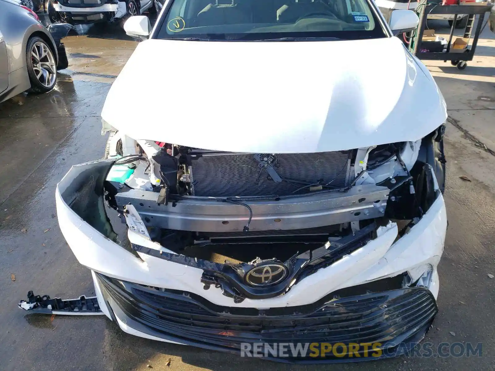 9 Photograph of a damaged car 4T1B11HK5KU211512 TOYOTA CAMRY 2019