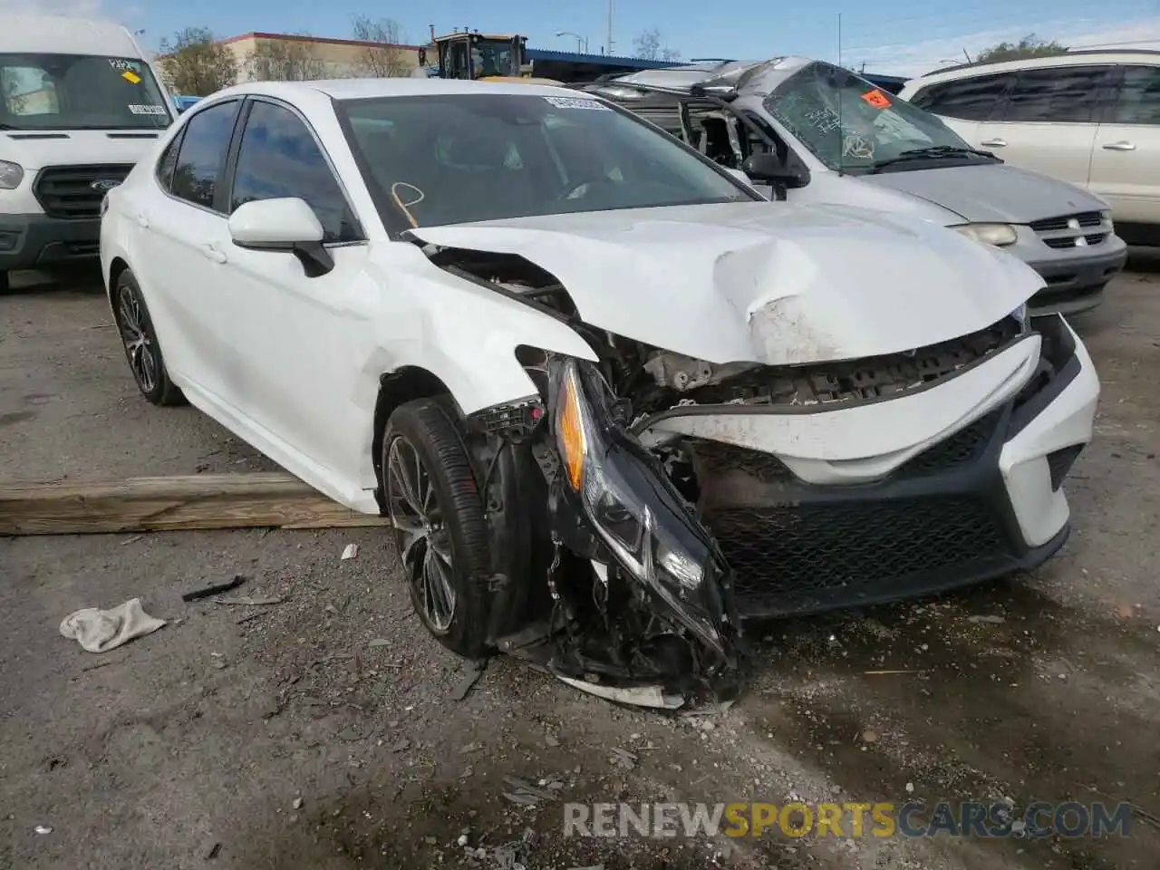 1 Photograph of a damaged car 4T1B11HK5KU212496 TOYOTA CAMRY 2019