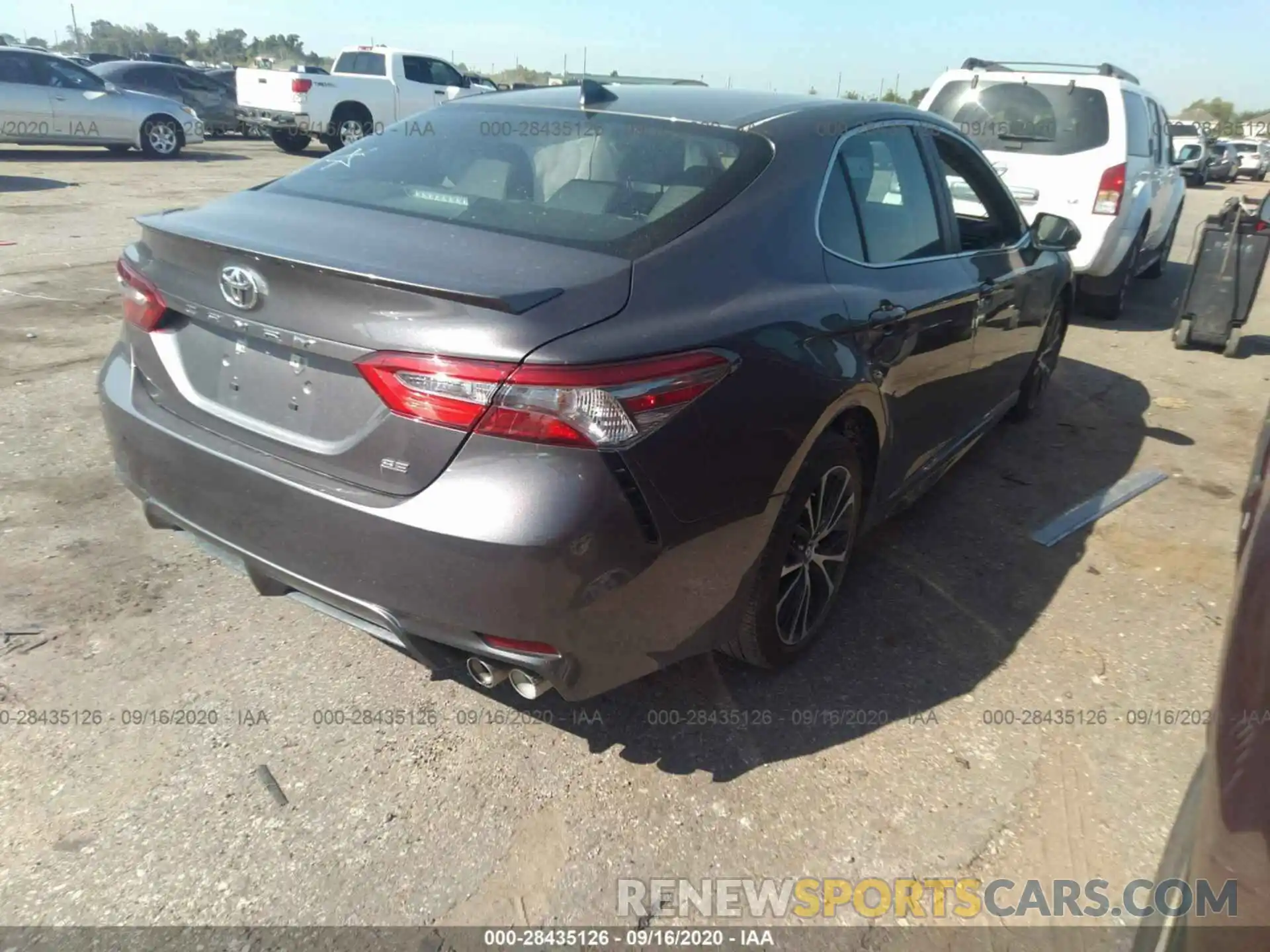 4 Photograph of a damaged car 4T1B11HK5KU216578 TOYOTA CAMRY 2019