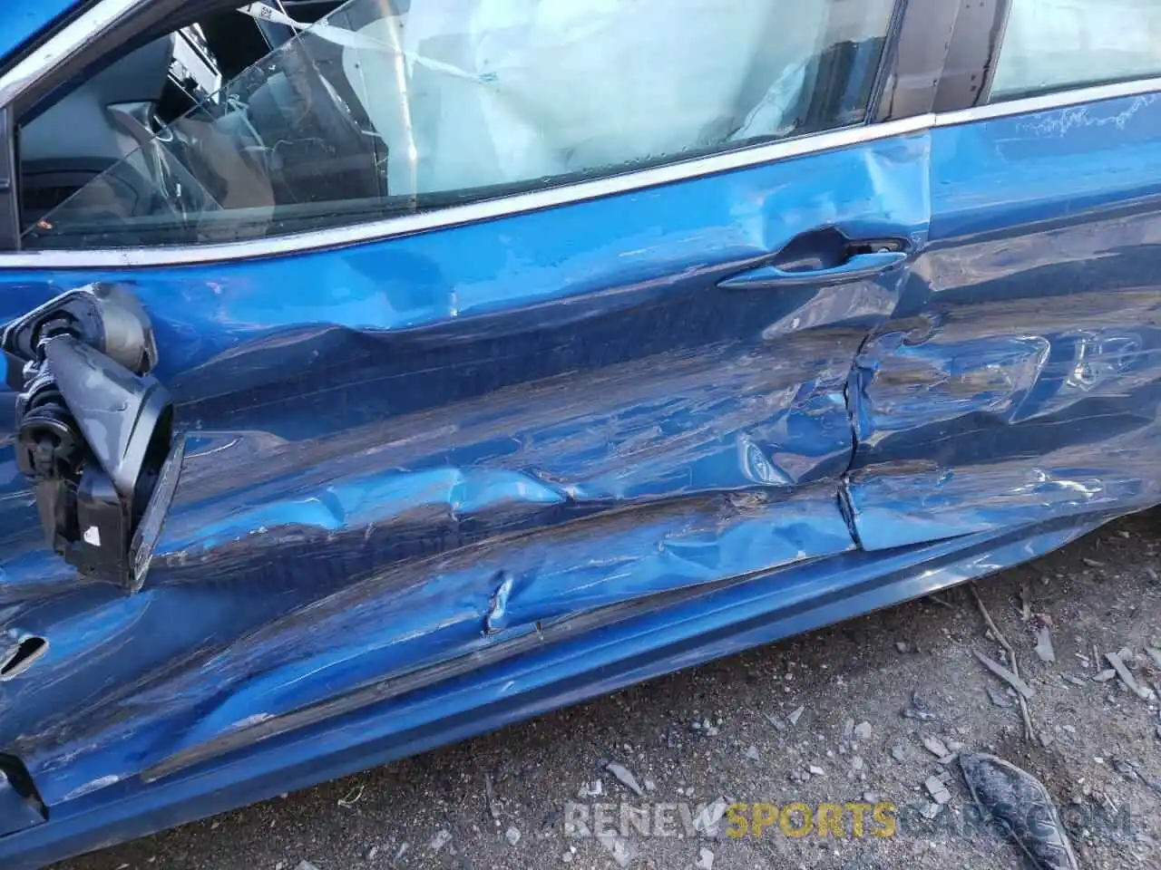 10 Photograph of a damaged car 4T1B11HK5KU218945 TOYOTA CAMRY 2019