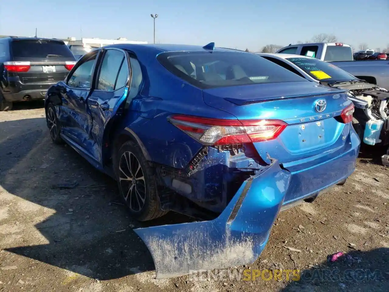 3 Photograph of a damaged car 4T1B11HK5KU218945 TOYOTA CAMRY 2019