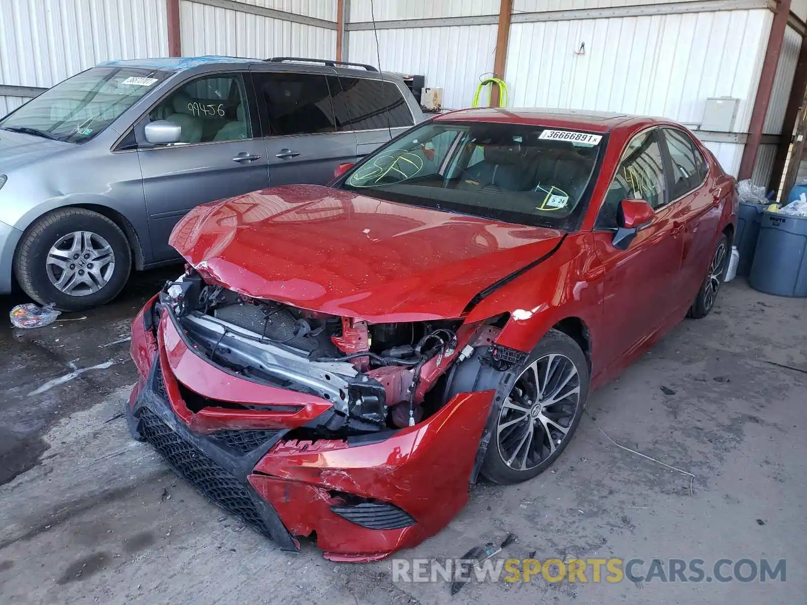 2 Photograph of a damaged car 4T1B11HK5KU222011 TOYOTA CAMRY 2019