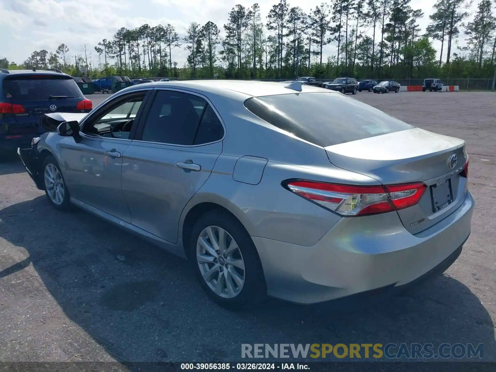 3 Photograph of a damaged car 4T1B11HK5KU224695 TOYOTA CAMRY 2019