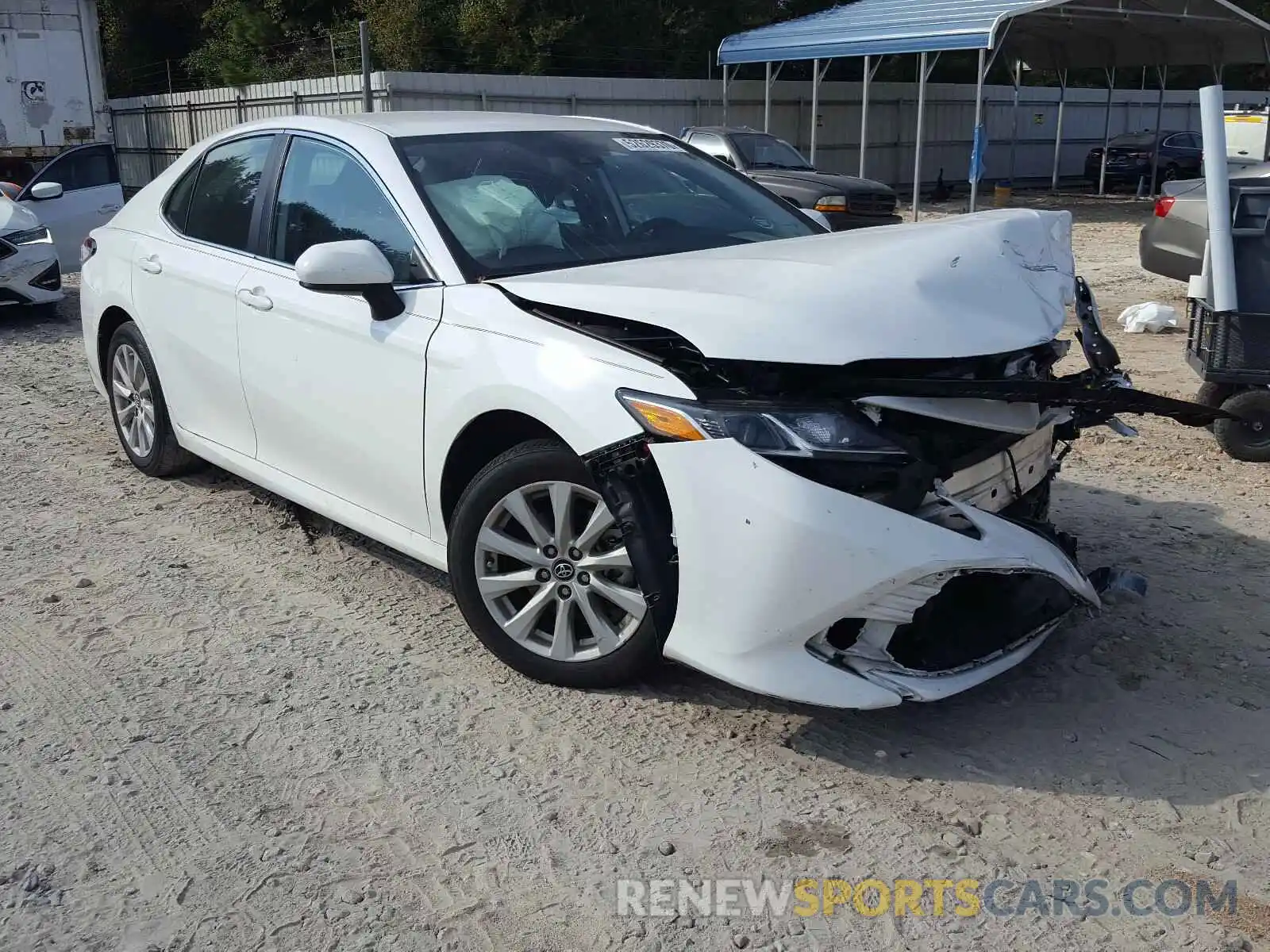 1 Photograph of a damaged car 4T1B11HK5KU225099 TOYOTA CAMRY 2019