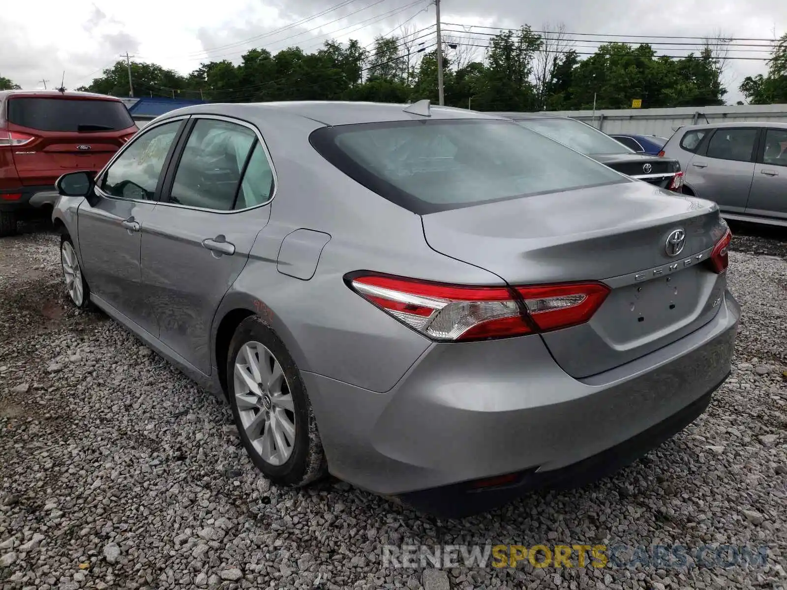 3 Photograph of a damaged car 4T1B11HK5KU225734 TOYOTA CAMRY 2019