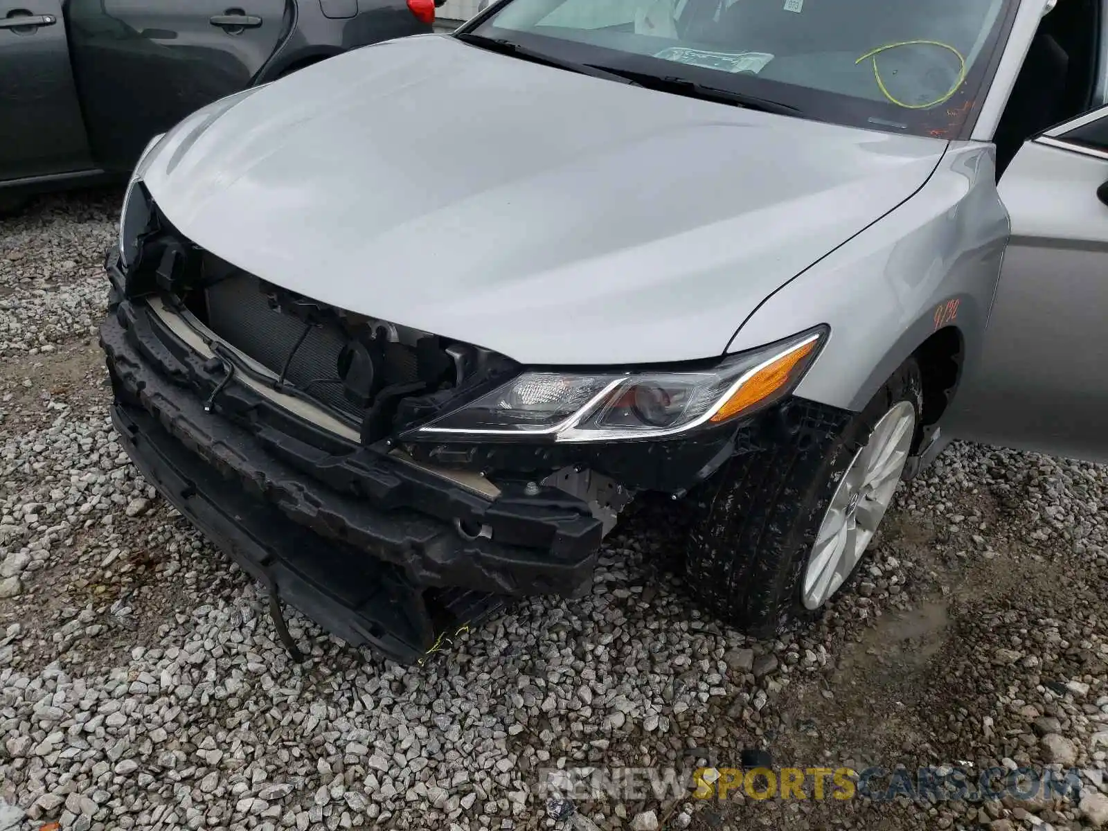 9 Photograph of a damaged car 4T1B11HK5KU225734 TOYOTA CAMRY 2019