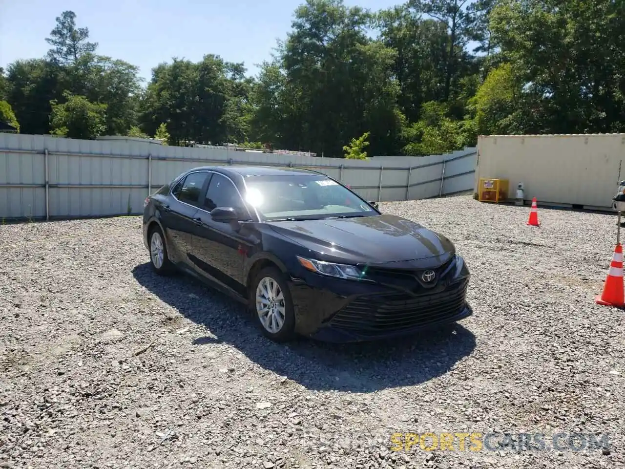 1 Photograph of a damaged car 4T1B11HK5KU226799 TOYOTA CAMRY 2019