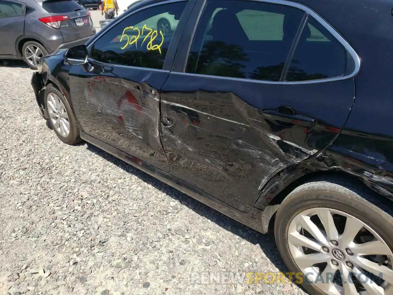 9 Photograph of a damaged car 4T1B11HK5KU226799 TOYOTA CAMRY 2019