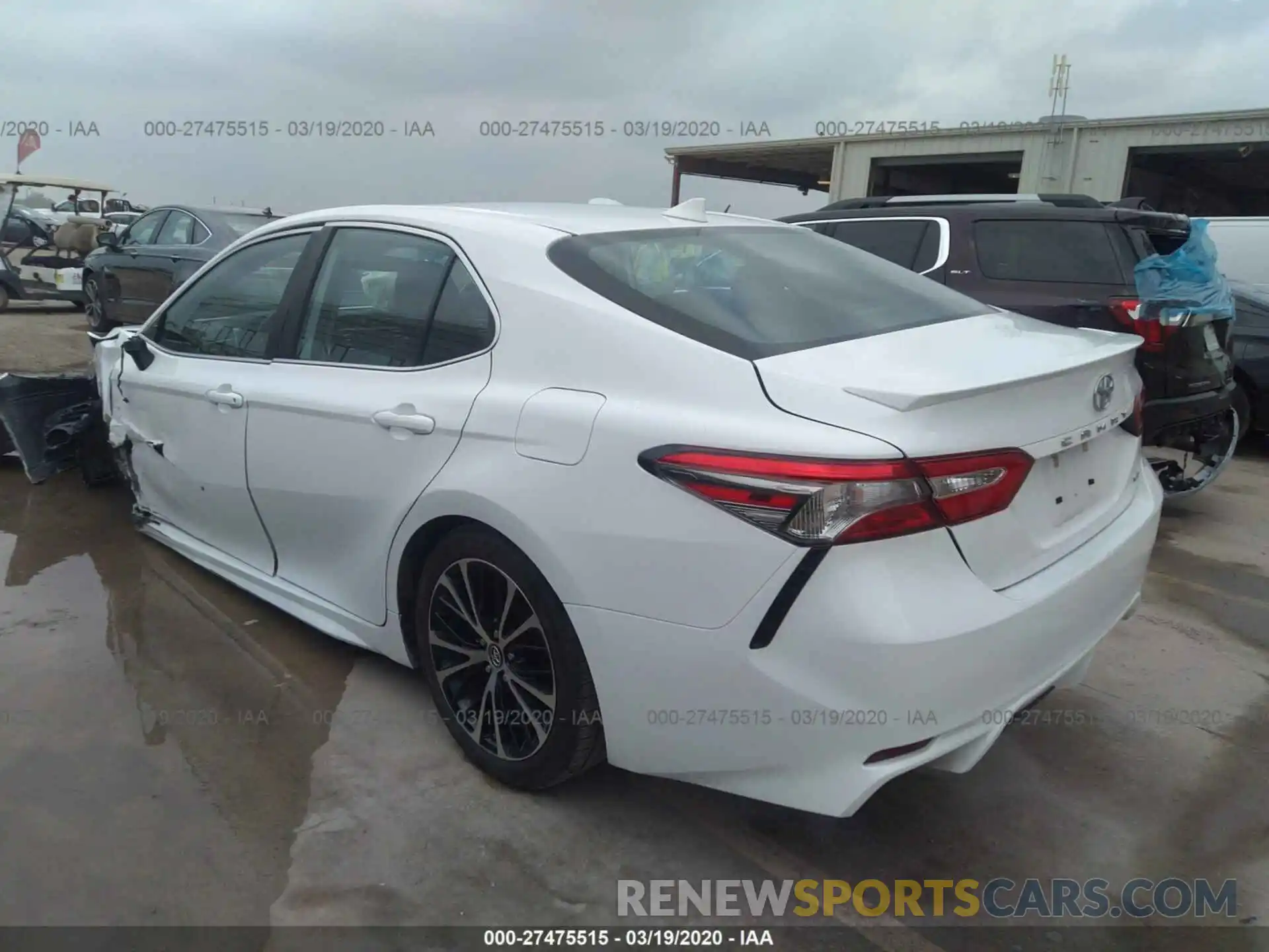 3 Фотография поврежденного автомобиля 4T1B11HK5KU227354 TOYOTA CAMRY 2019