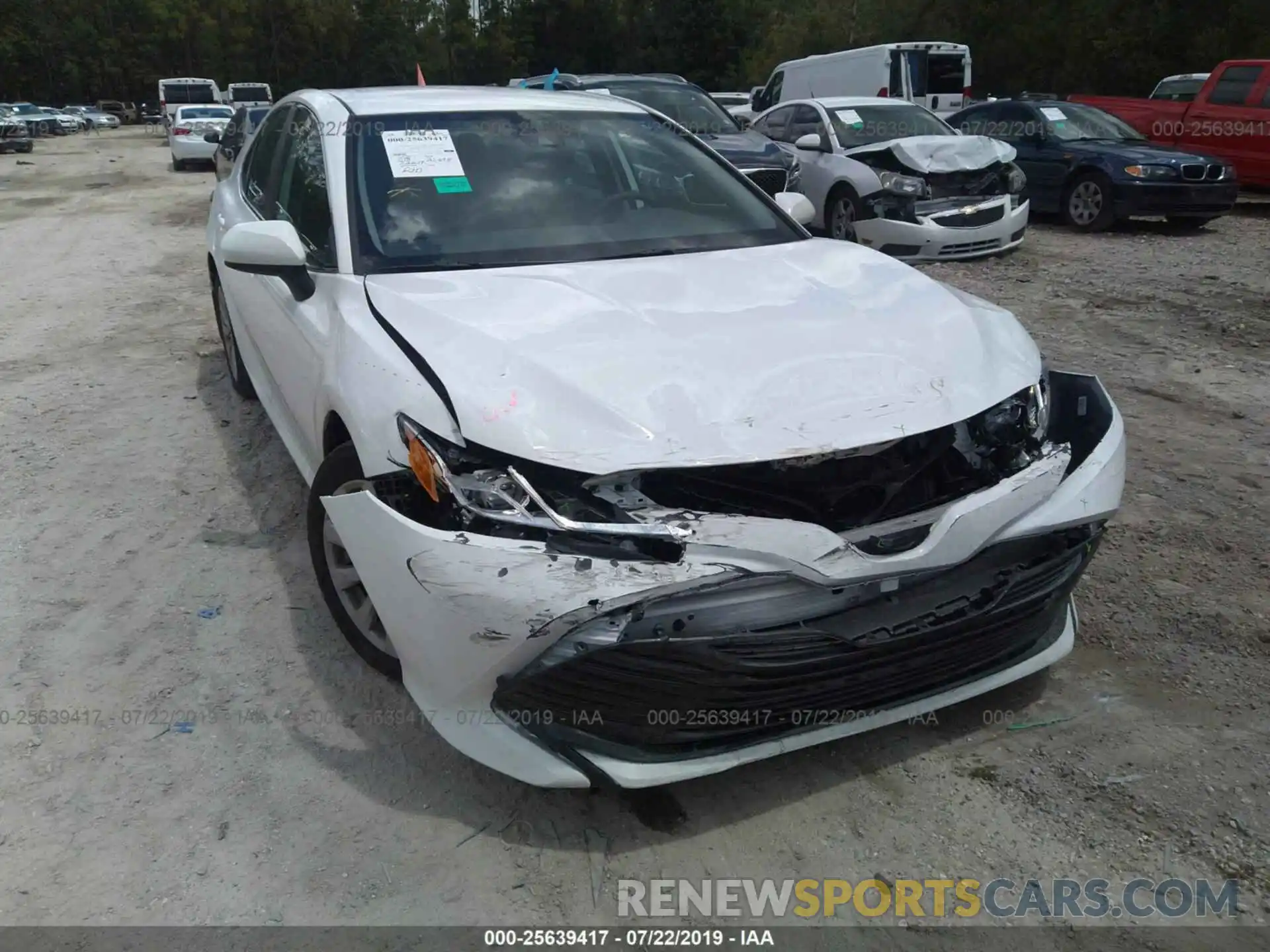 6 Photograph of a damaged car 4T1B11HK5KU227676 TOYOTA CAMRY 2019