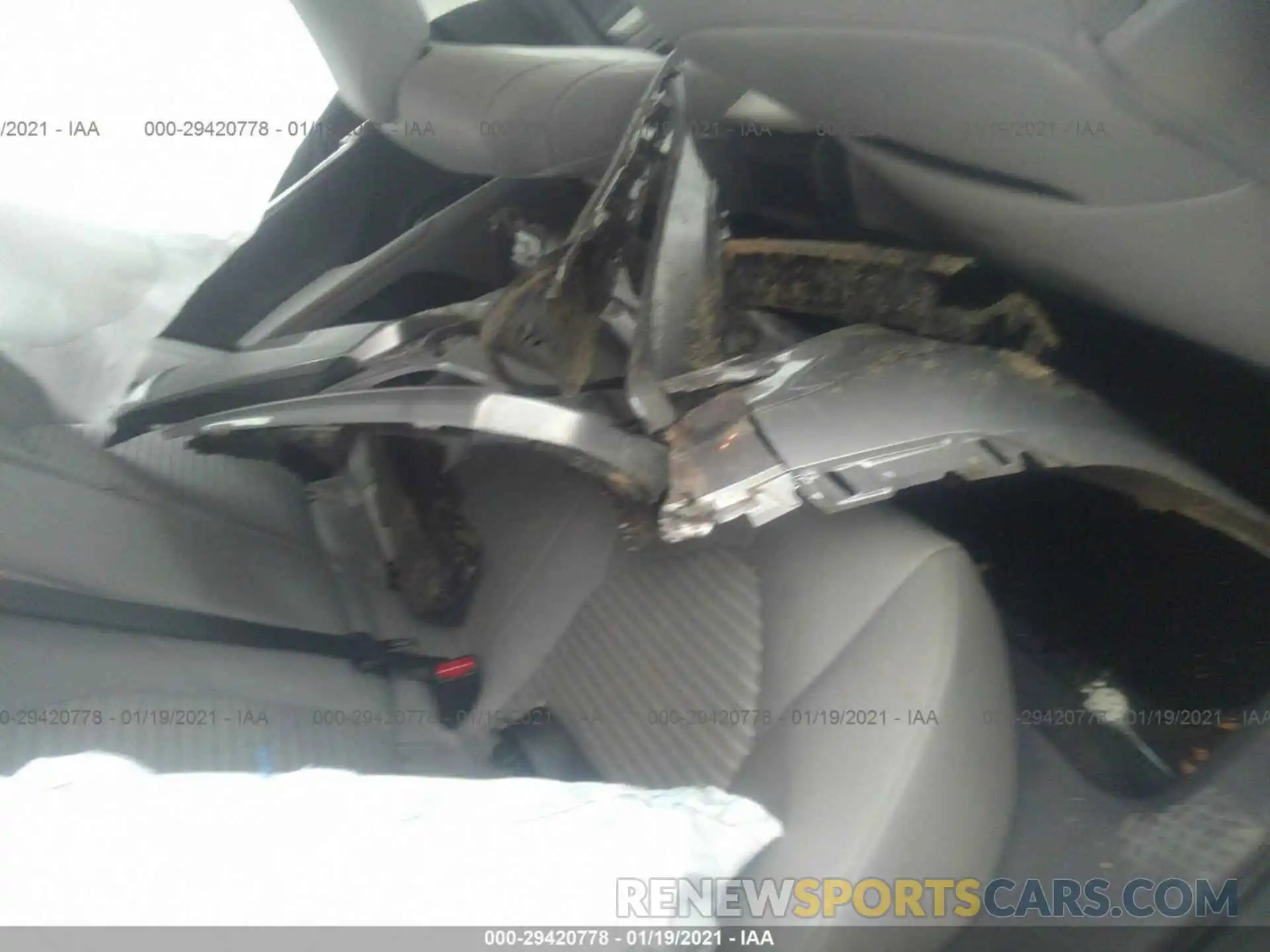 8 Photograph of a damaged car 4T1B11HK5KU228861 TOYOTA CAMRY 2019