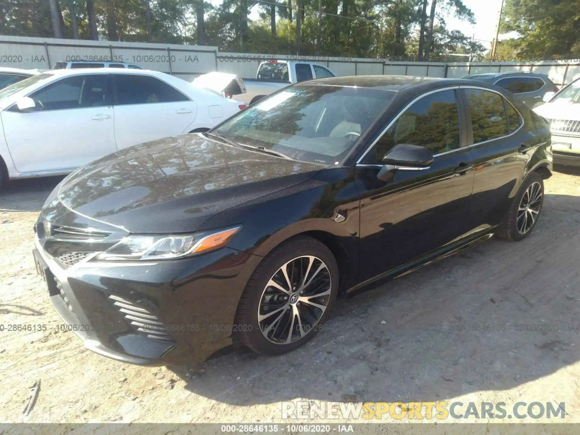 2 Фотография поврежденного автомобиля 4T1B11HK5KU230058 TOYOTA CAMRY 2019