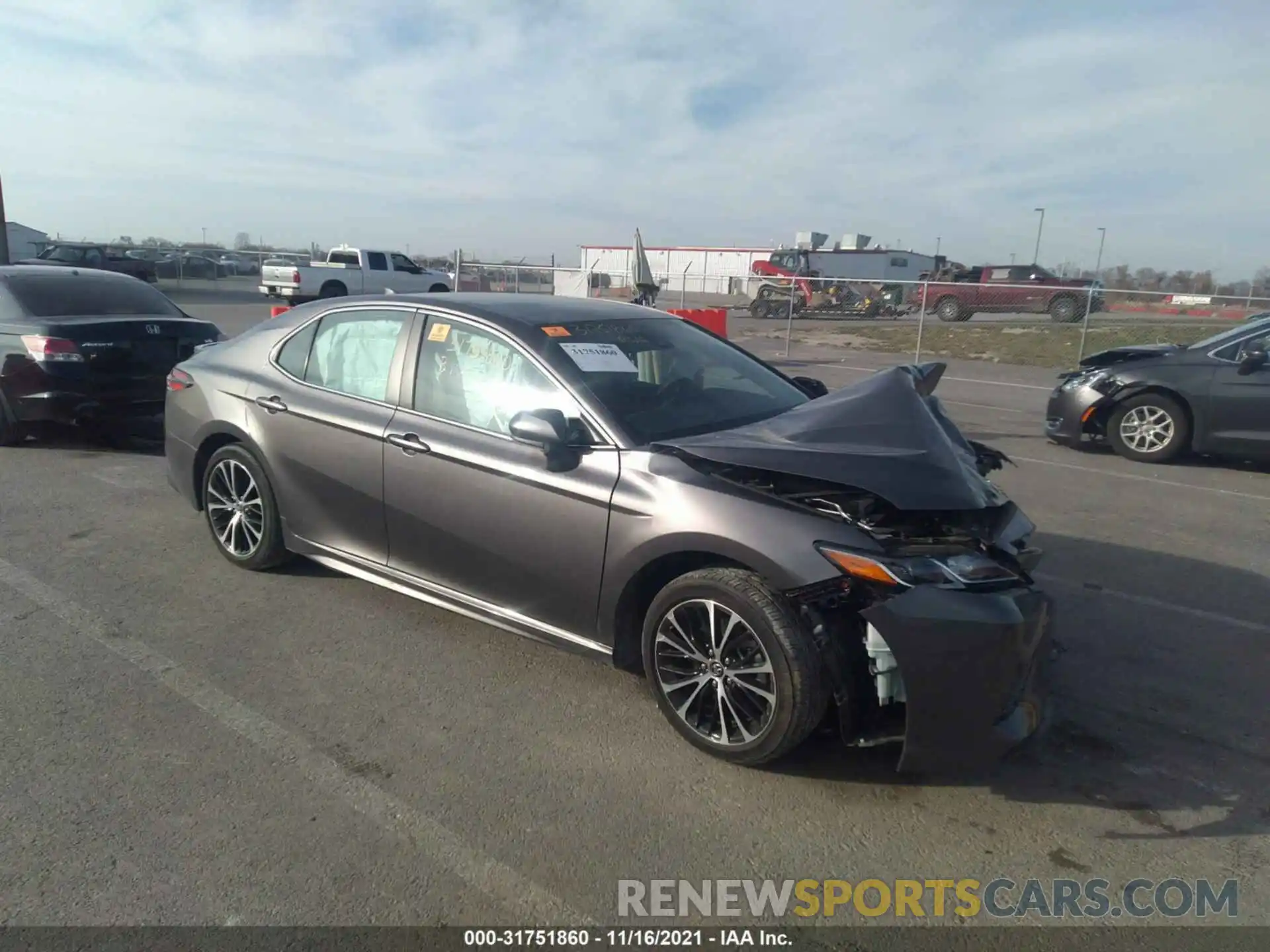 1 Photograph of a damaged car 4T1B11HK5KU230710 TOYOTA CAMRY 2019