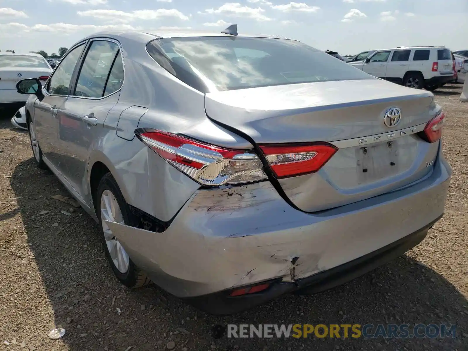 3 Photograph of a damaged car 4T1B11HK5KU231579 TOYOTA CAMRY 2019