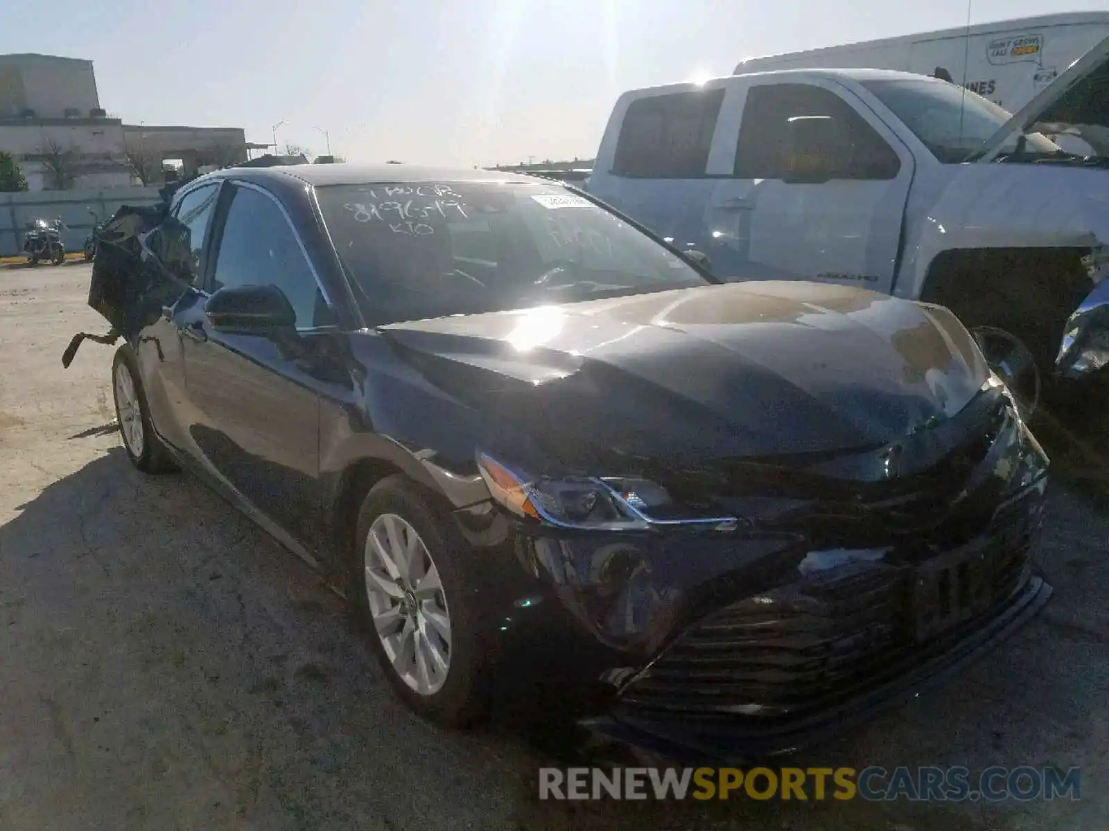 1 Photograph of a damaged car 4T1B11HK5KU236622 TOYOTA CAMRY 2019