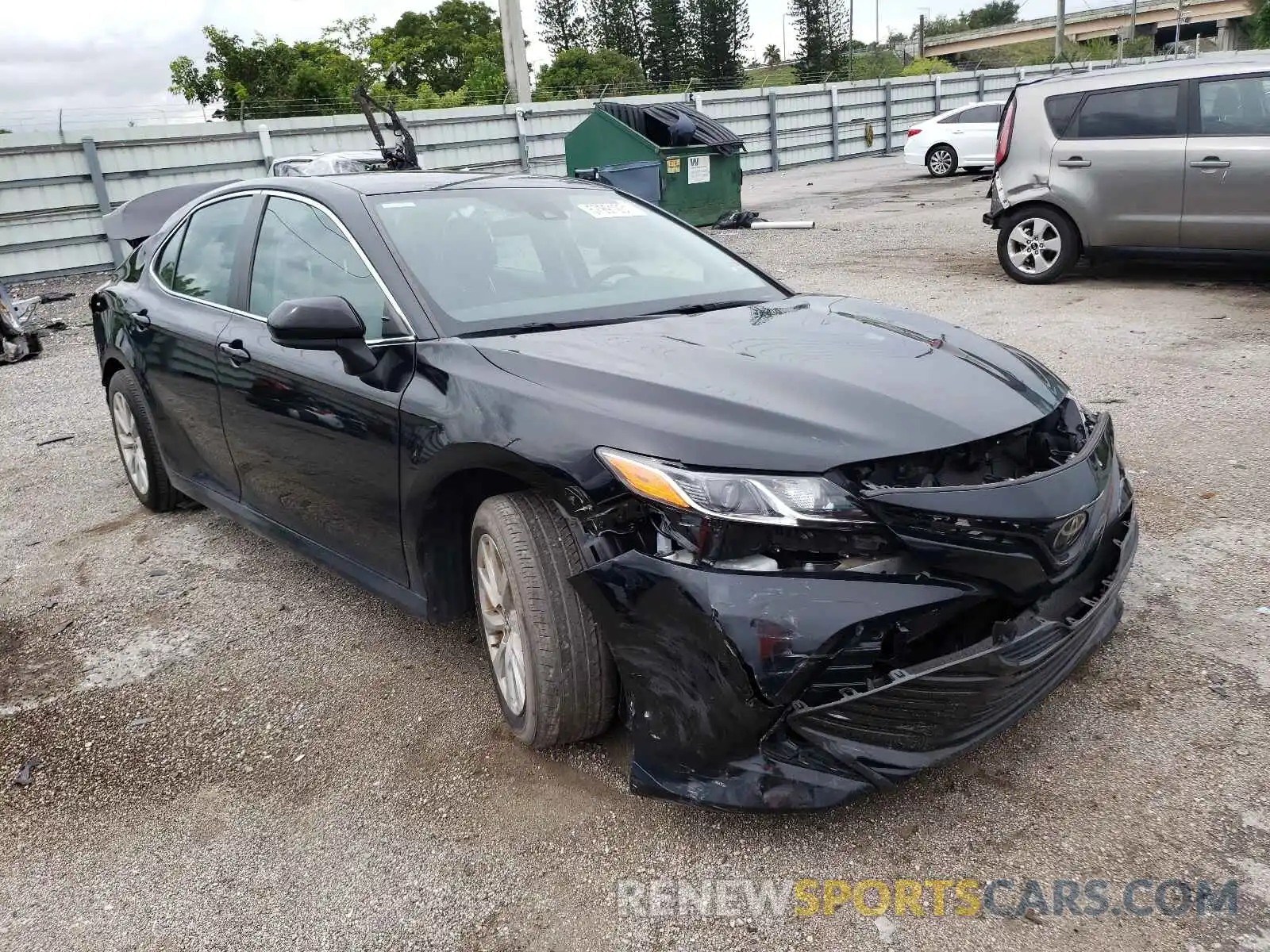 1 Photograph of a damaged car 4T1B11HK5KU238550 TOYOTA CAMRY 2019