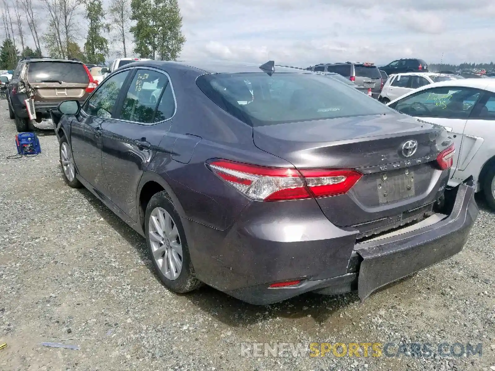 3 Photograph of a damaged car 4T1B11HK5KU238595 TOYOTA CAMRY 2019