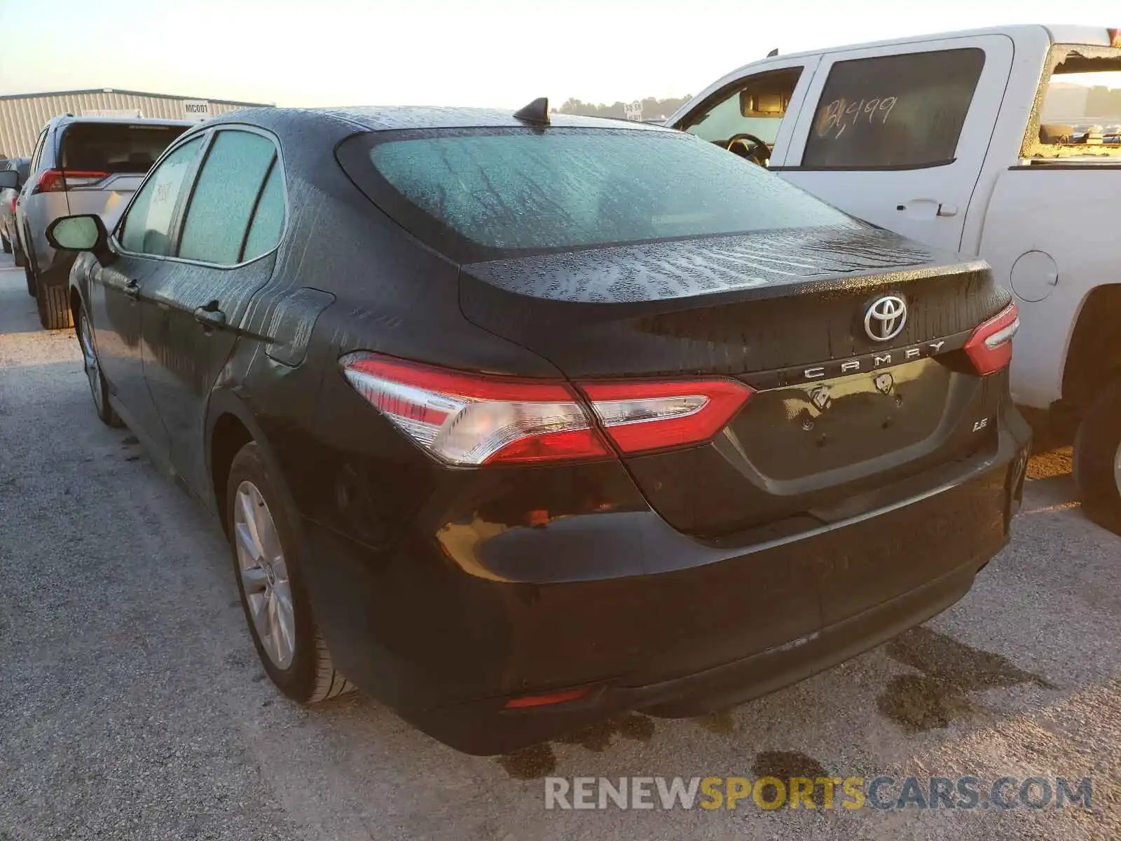 3 Photograph of a damaged car 4T1B11HK5KU238760 TOYOTA CAMRY 2019