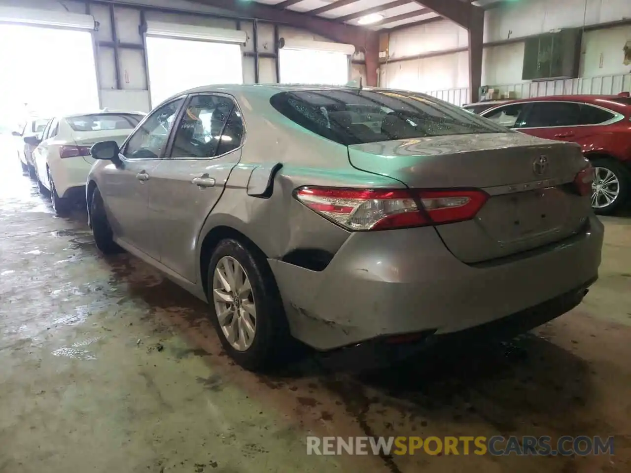 3 Photograph of a damaged car 4T1B11HK5KU240010 TOYOTA CAMRY 2019