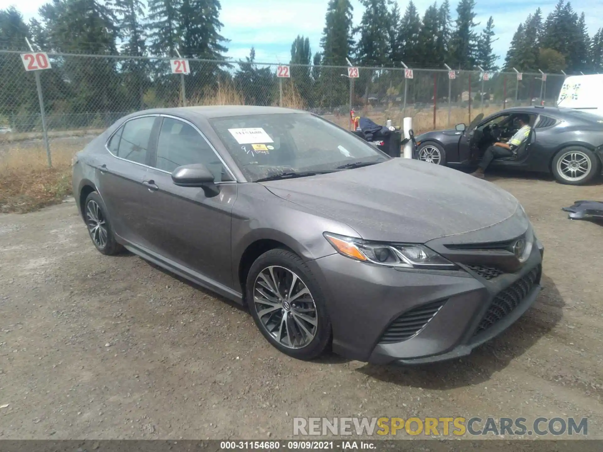 1 Photograph of a damaged car 4T1B11HK5KU240069 TOYOTA CAMRY 2019