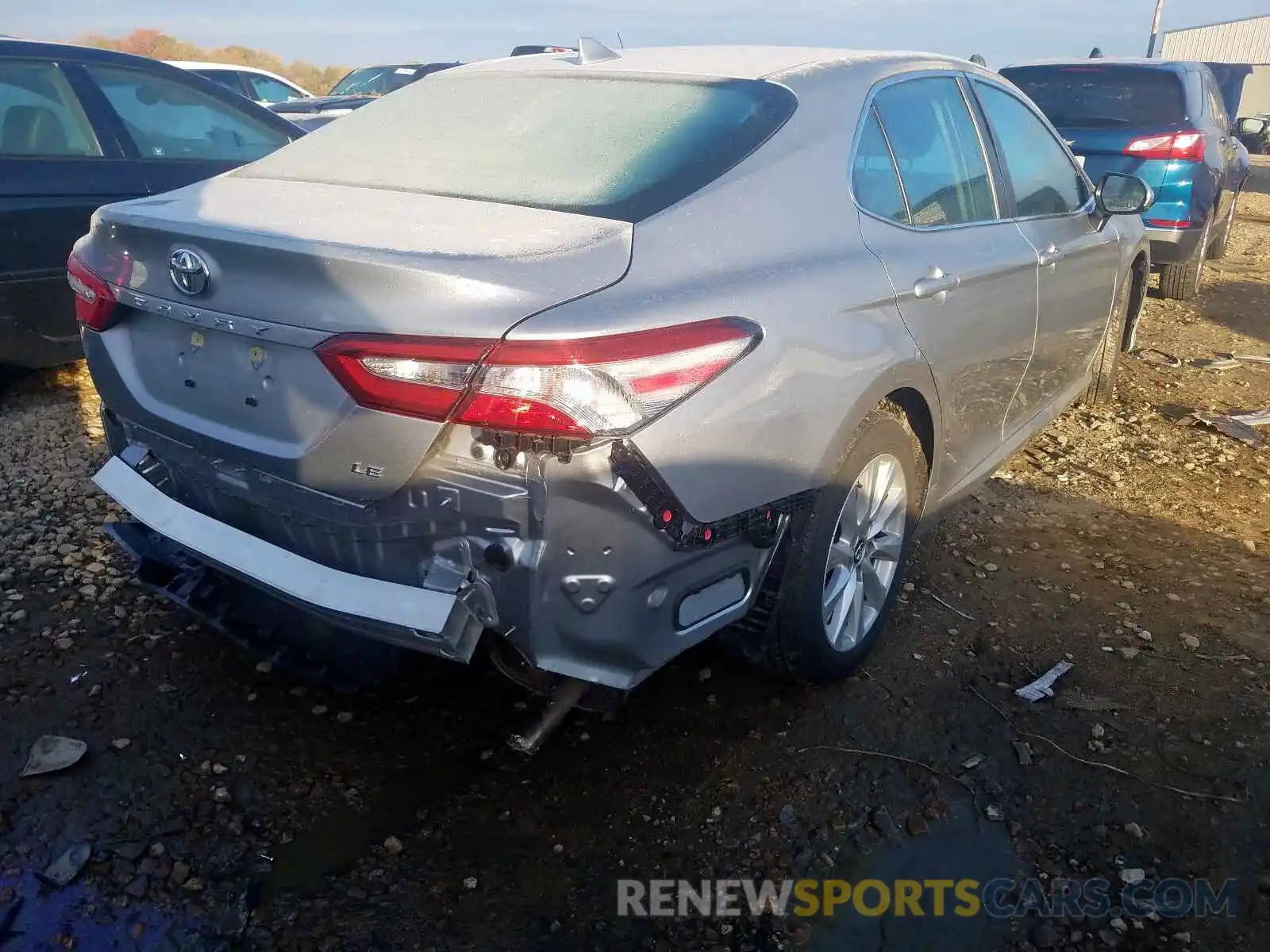 4 Photograph of a damaged car 4T1B11HK5KU240086 TOYOTA CAMRY 2019