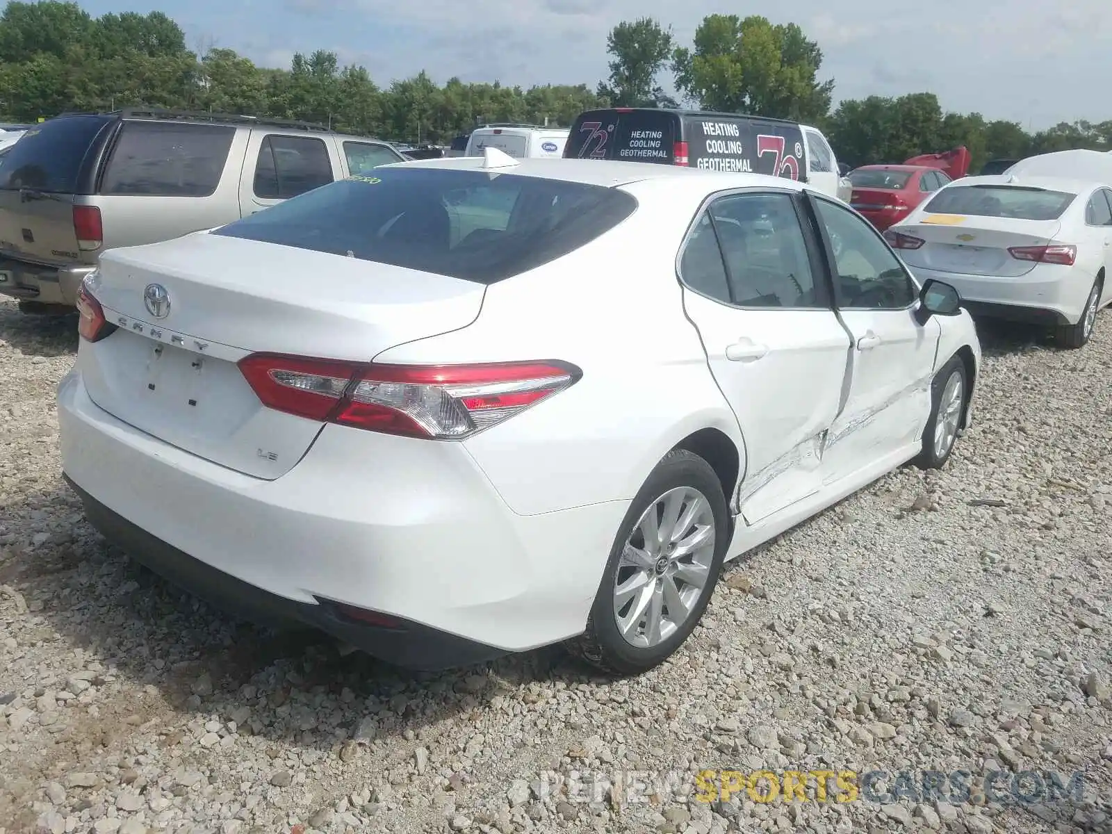 4 Photograph of a damaged car 4T1B11HK5KU242887 TOYOTA CAMRY 2019