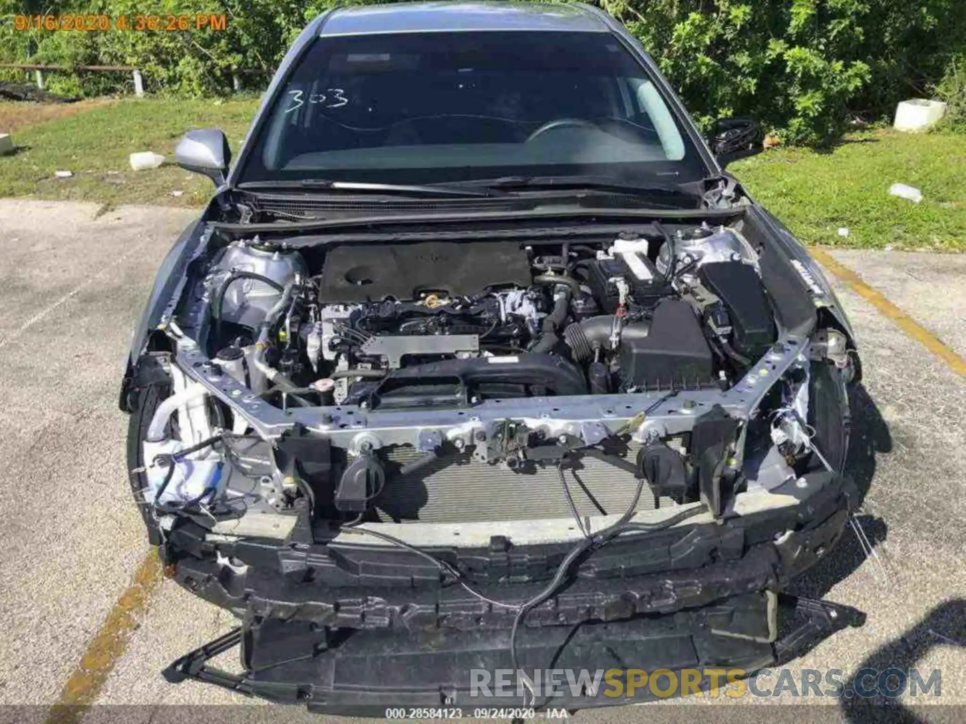 15 Photograph of a damaged car 4T1B11HK5KU243313 TOYOTA CAMRY 2019