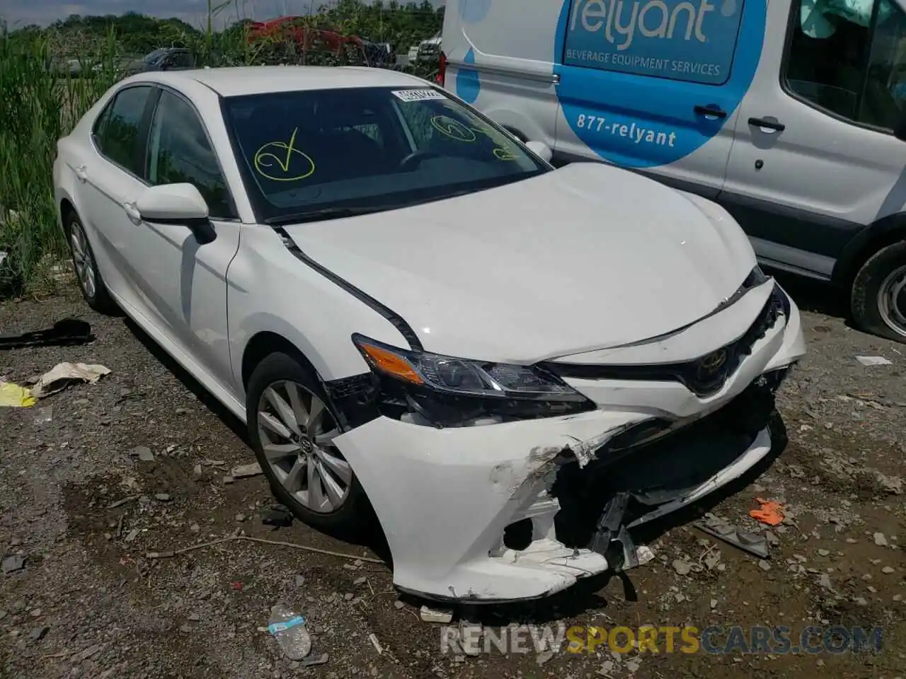 1 Photograph of a damaged car 4T1B11HK5KU243392 TOYOTA CAMRY 2019