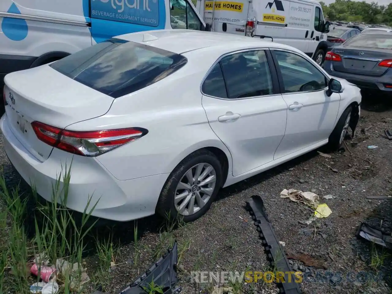 4 Фотография поврежденного автомобиля 4T1B11HK5KU243392 TOYOTA CAMRY 2019